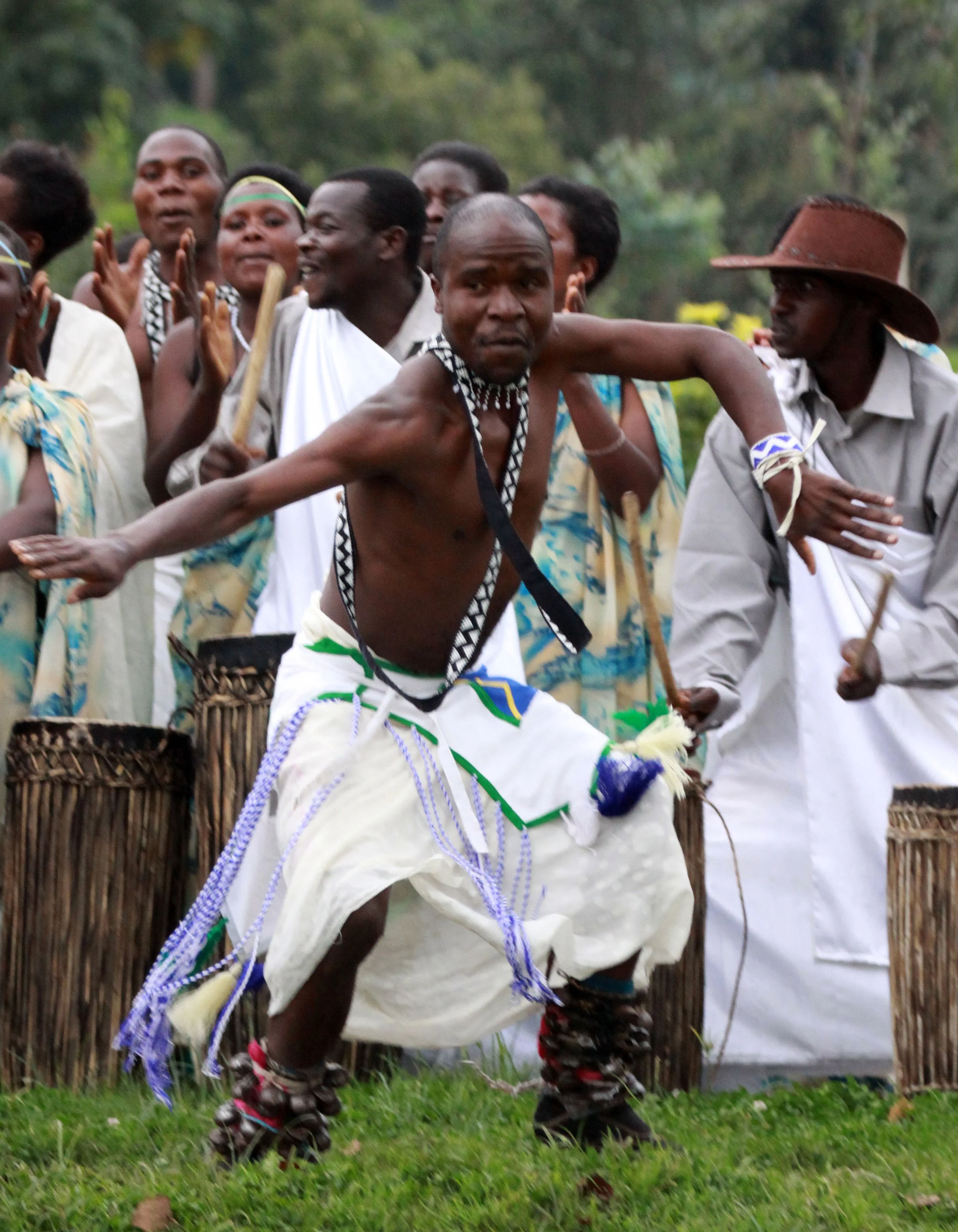 PARC DU VULCANS RWANDA - SACOLA TRIBE (4).JPG