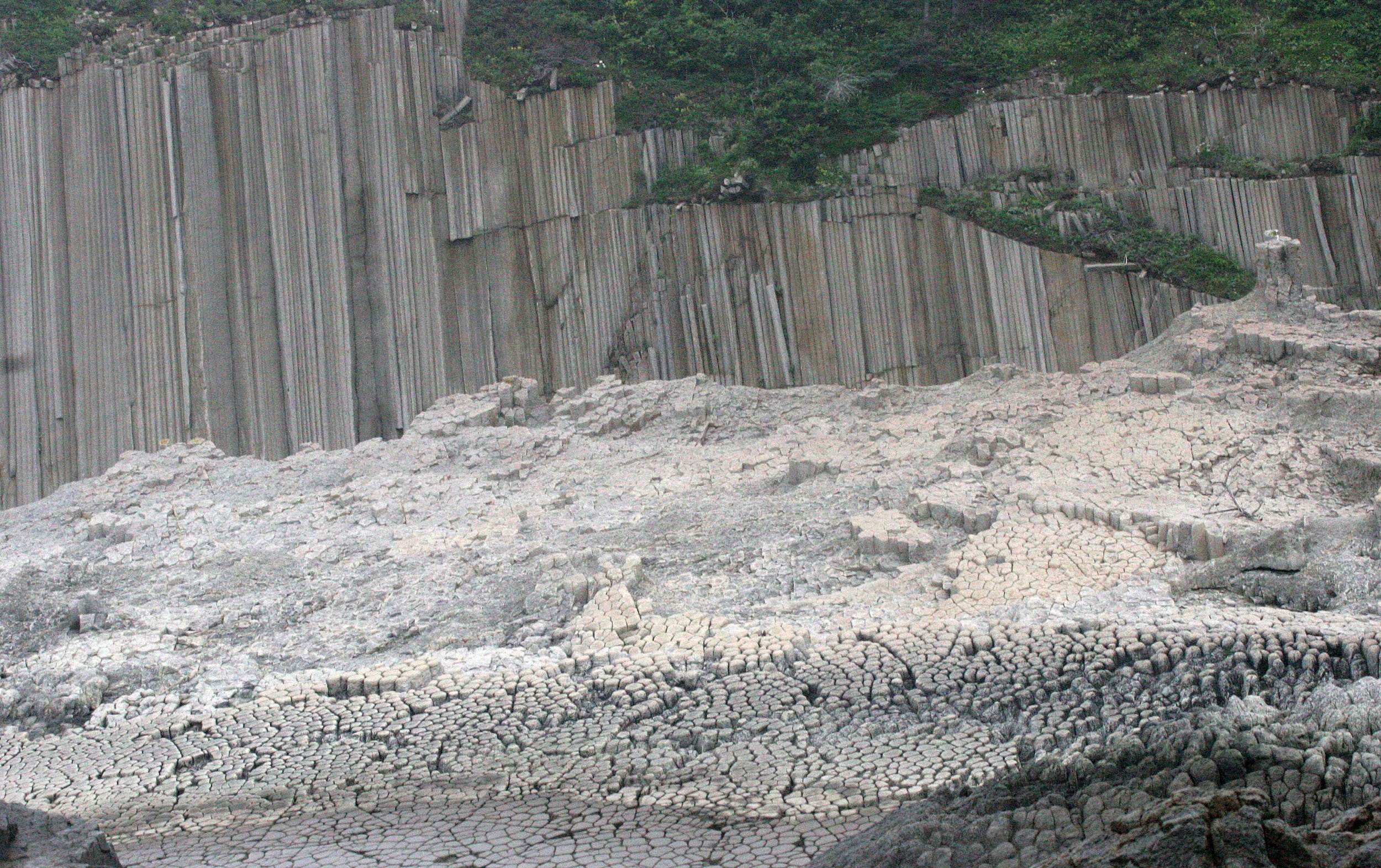 KURIL ISLANDS - VIEWS LANDSCAPES AND GEOLOGY (78).jpg