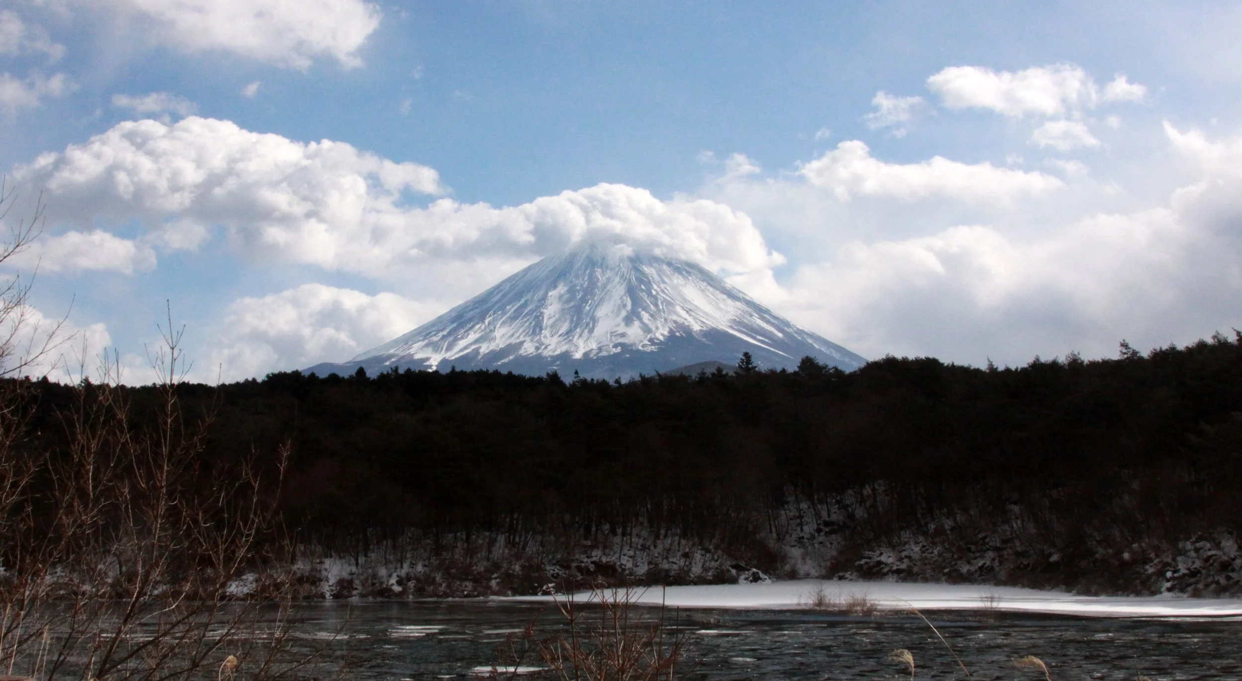 MOUNT FUJI - AS SEEN FROM LAKE SHOJI JAPAN (43).JPG