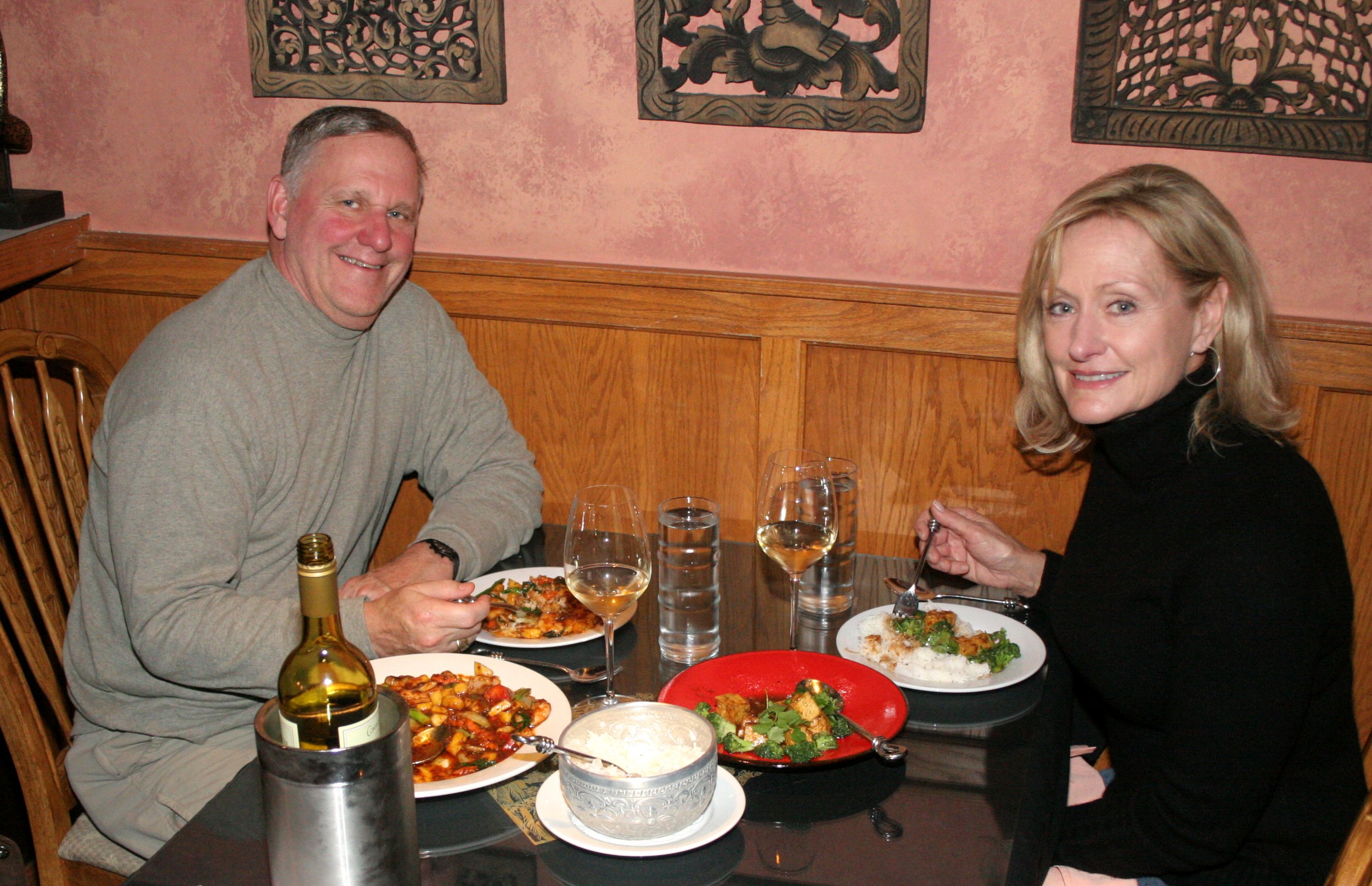 2008-10-25 DAY AT SABAI THAI (3).JPG