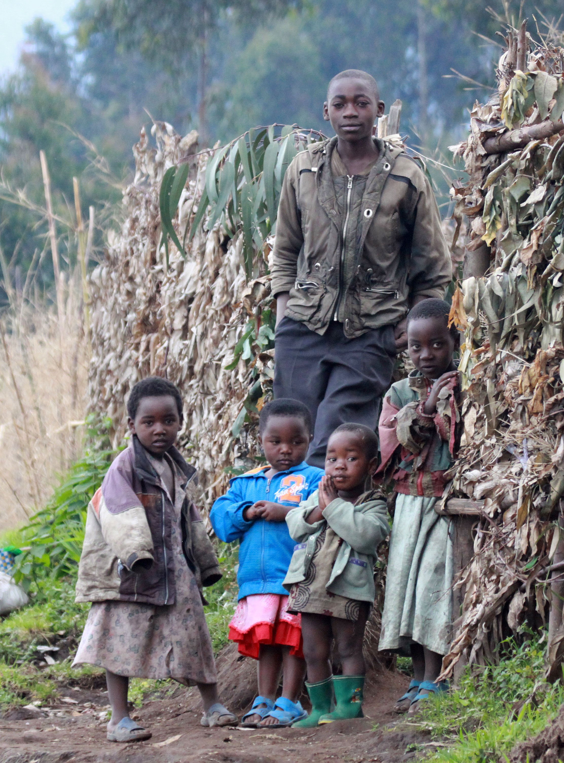 PARC DU VULCANS RWANDA - SACOLA TRIBE (25).JPG