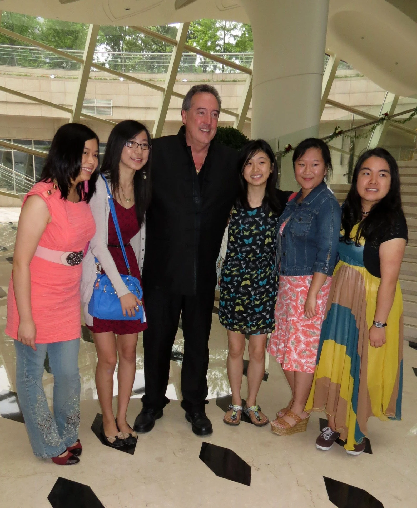 GRADUATION - SHANGHAI AMERICAN SCHOOL JUNE 2013 (19).JPG