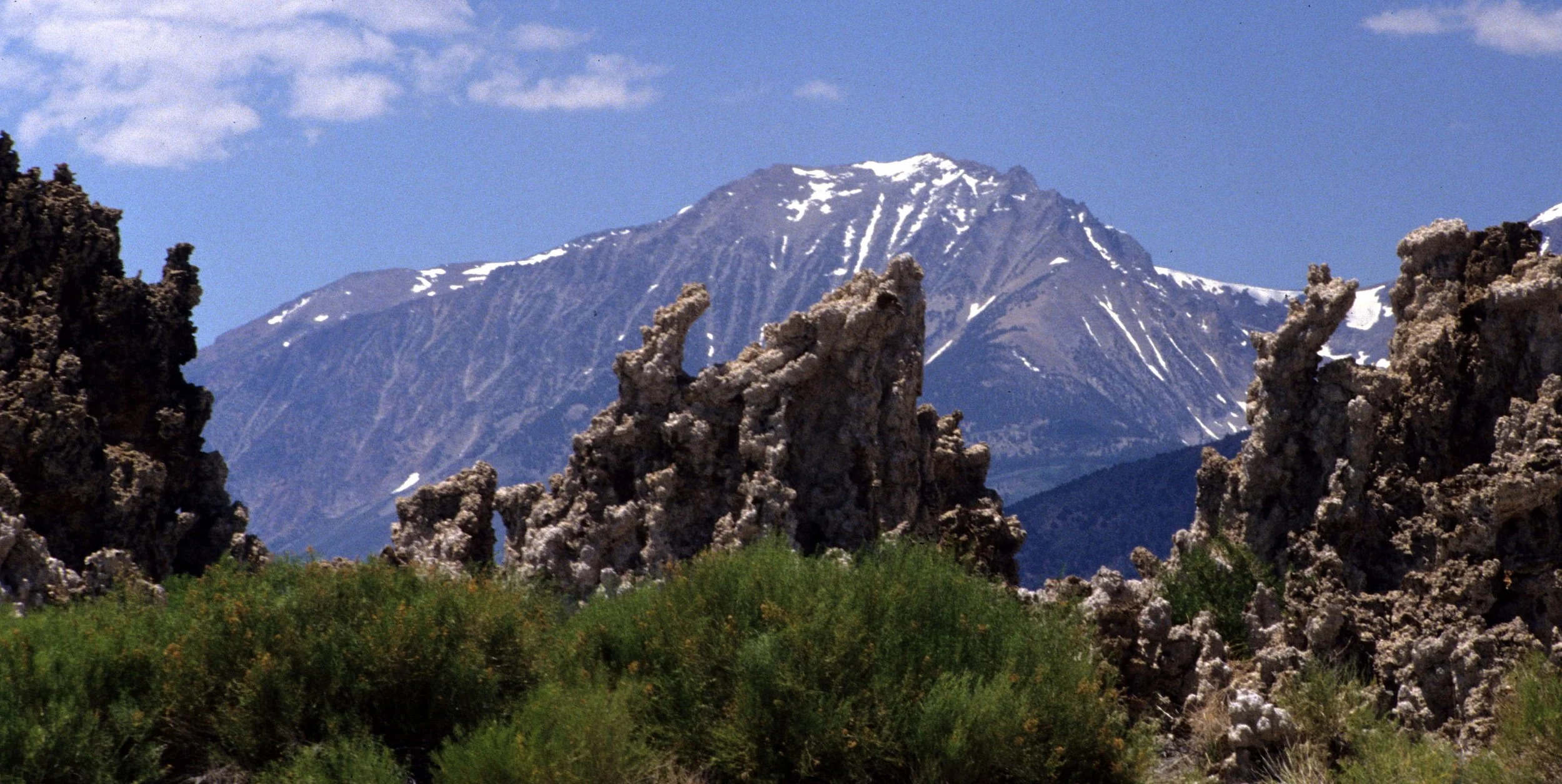 CALIFORNIA - MONO LAKE - TUFA FORMATIONS (7).jpg