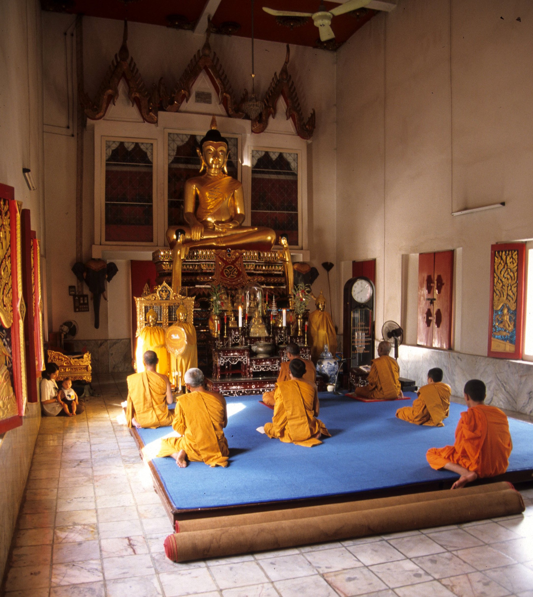 NAKHON - UNCLES WAT.jpg