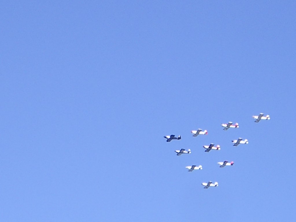 2004-10-2 AIR SHOW PA.JPG