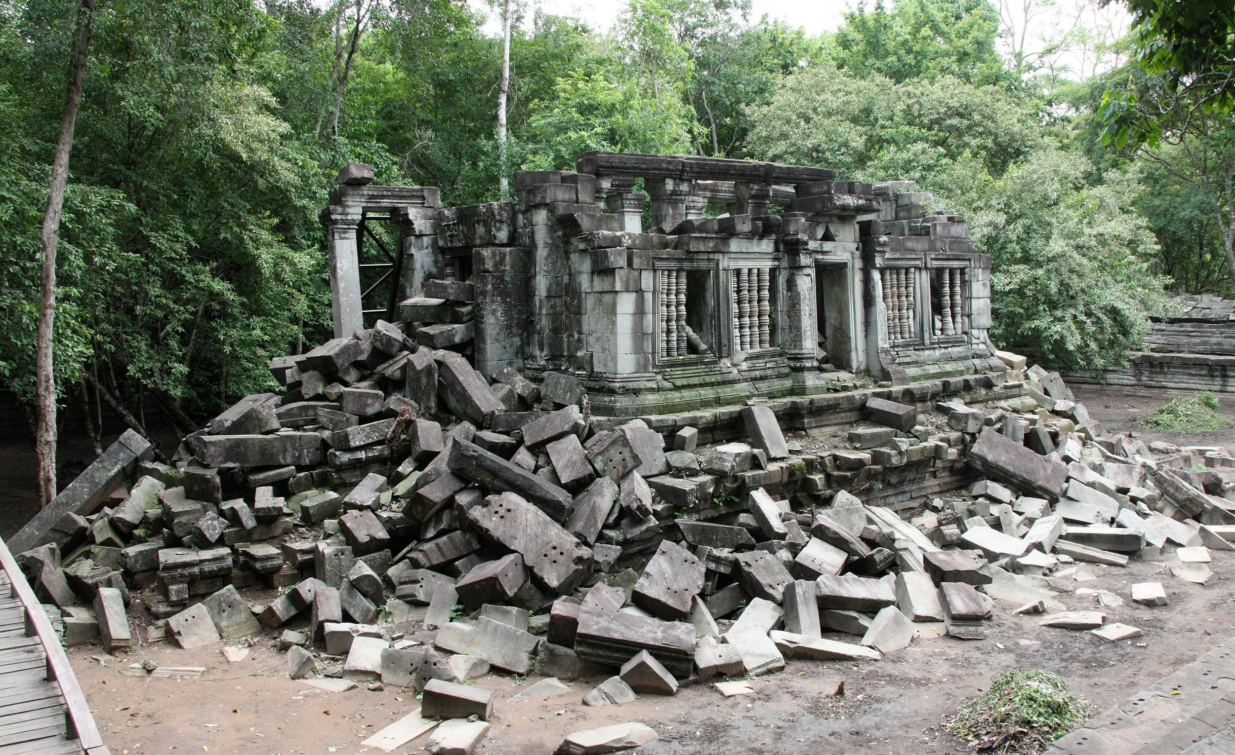 BENG MEALEA - CAMBODIA - JULY 2010 (15).JPG