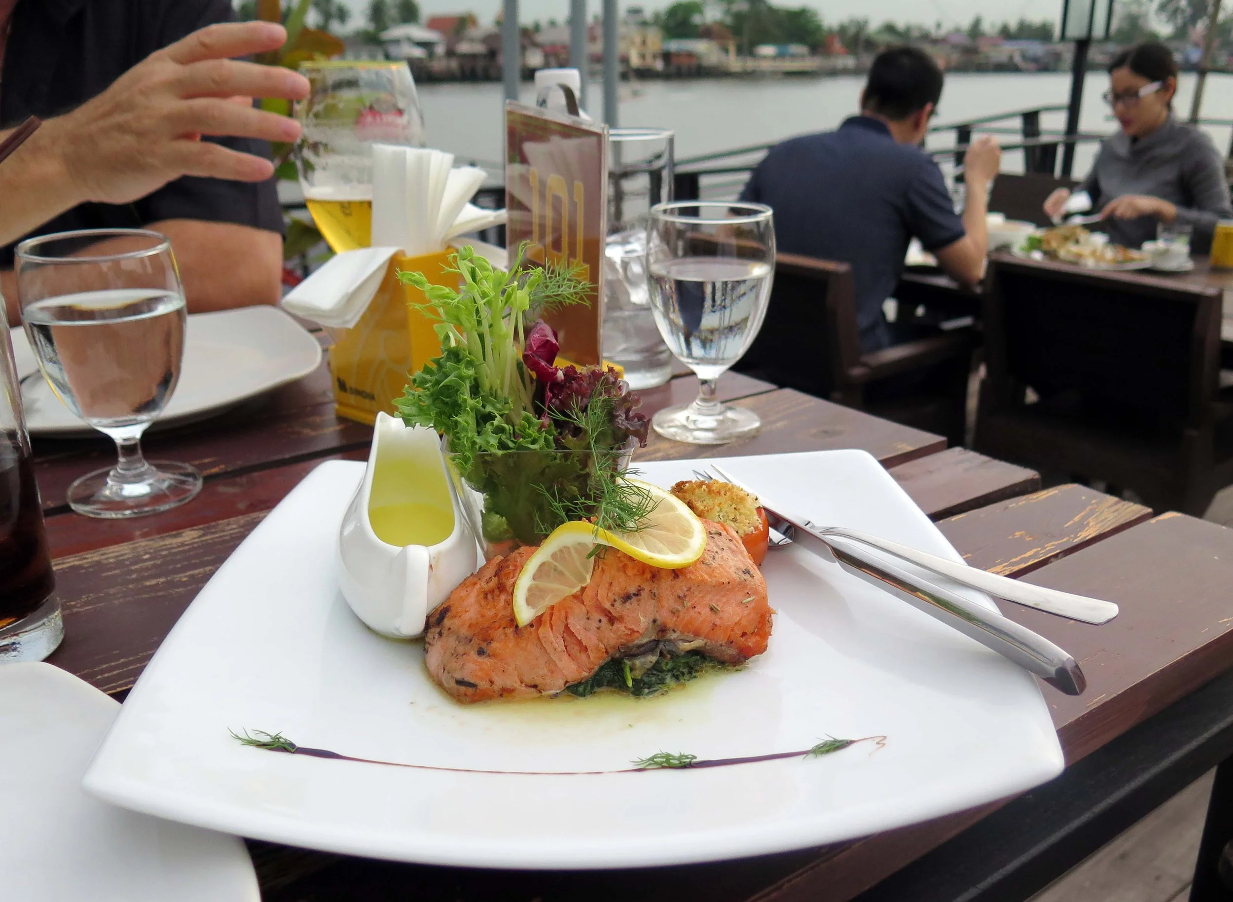 2013 Nonthaburi Setthasiri House and Nonthaburi Neighborhood (64).JPG