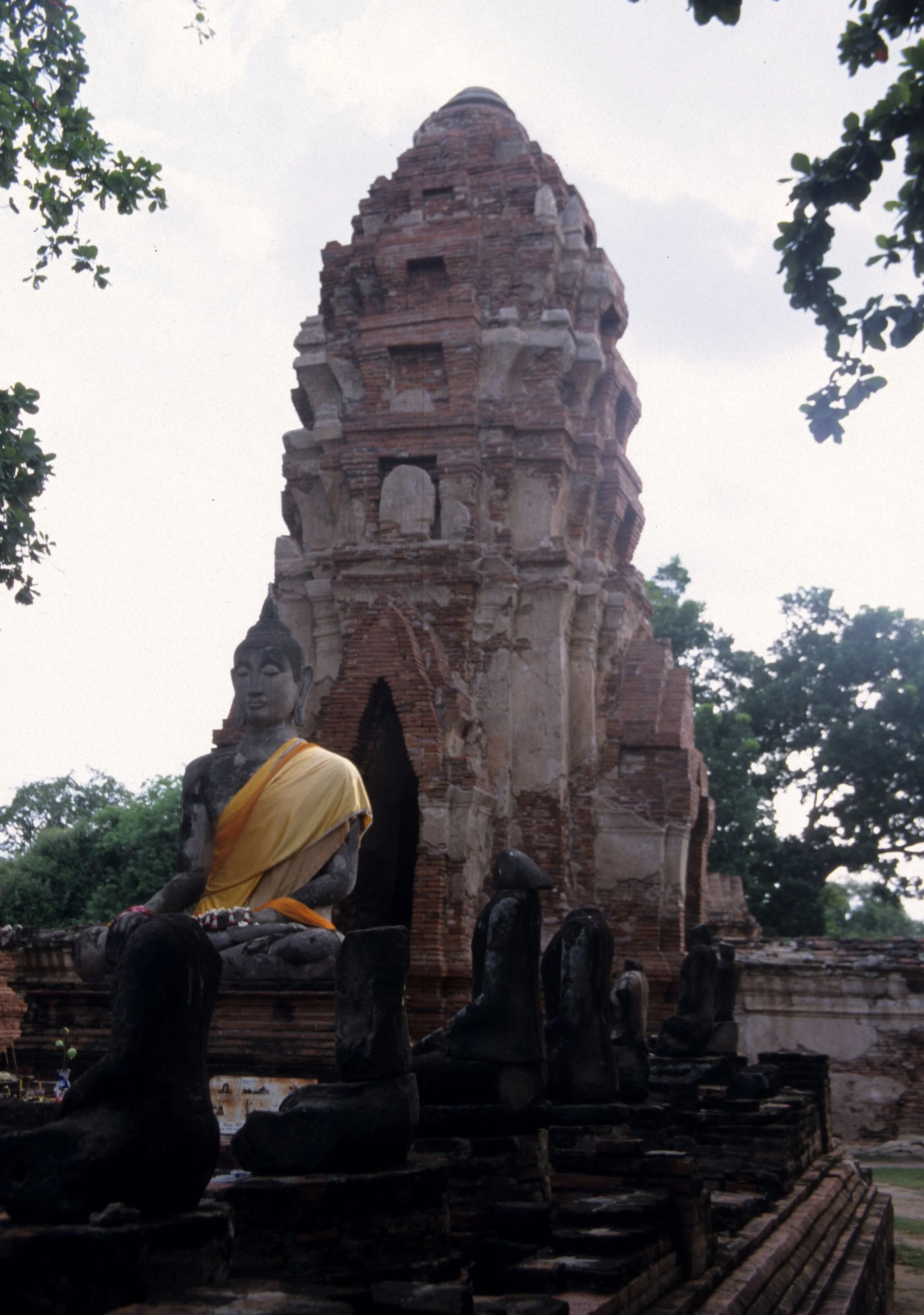 AYUDTHAYA - WAT PHRA MAHATAT C.jpg