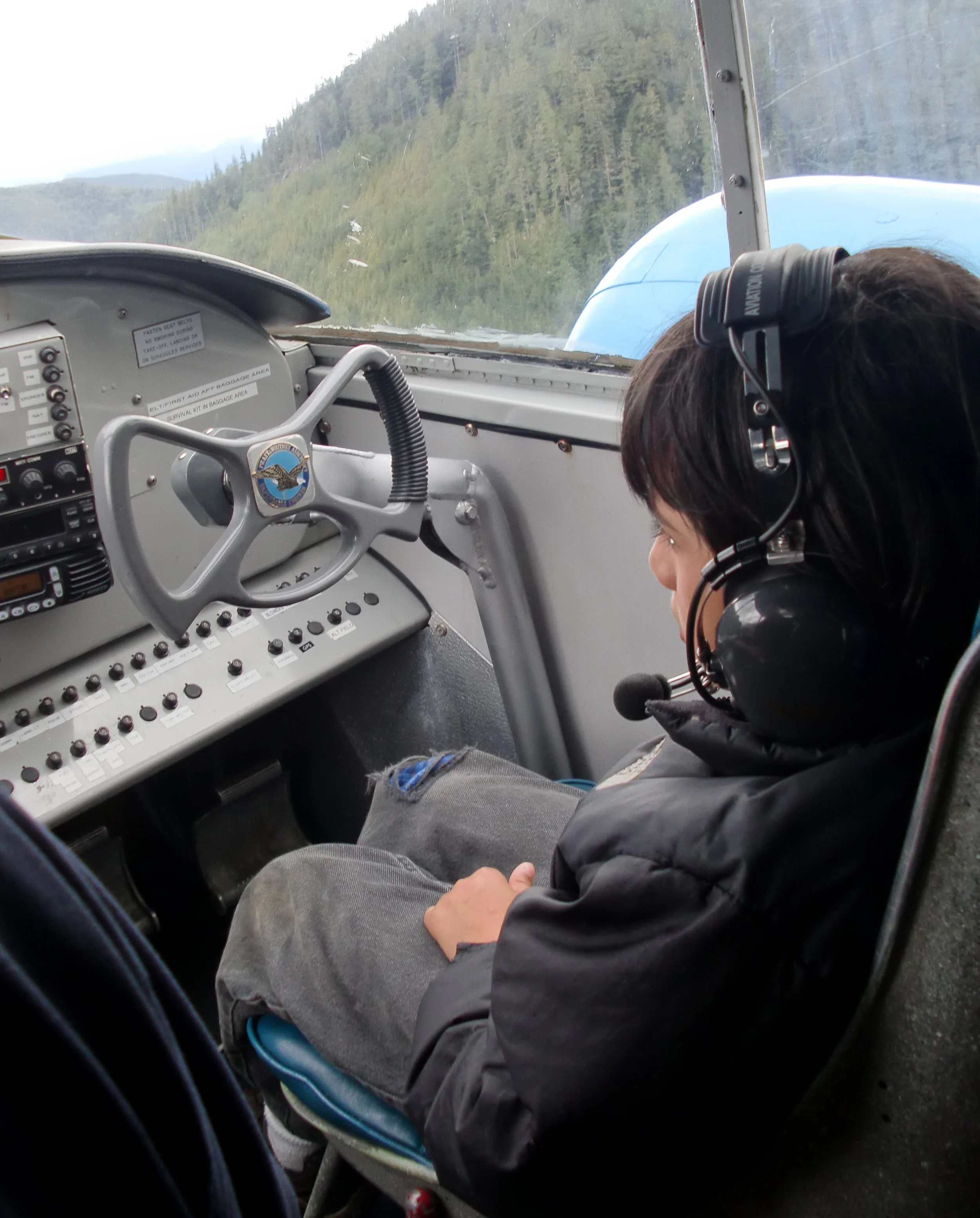 KNIGHT'S INLET BRITISH COLUMBIA - FLOAT PLANE RIDE TO SAILCONE LODGE  (7).JPG