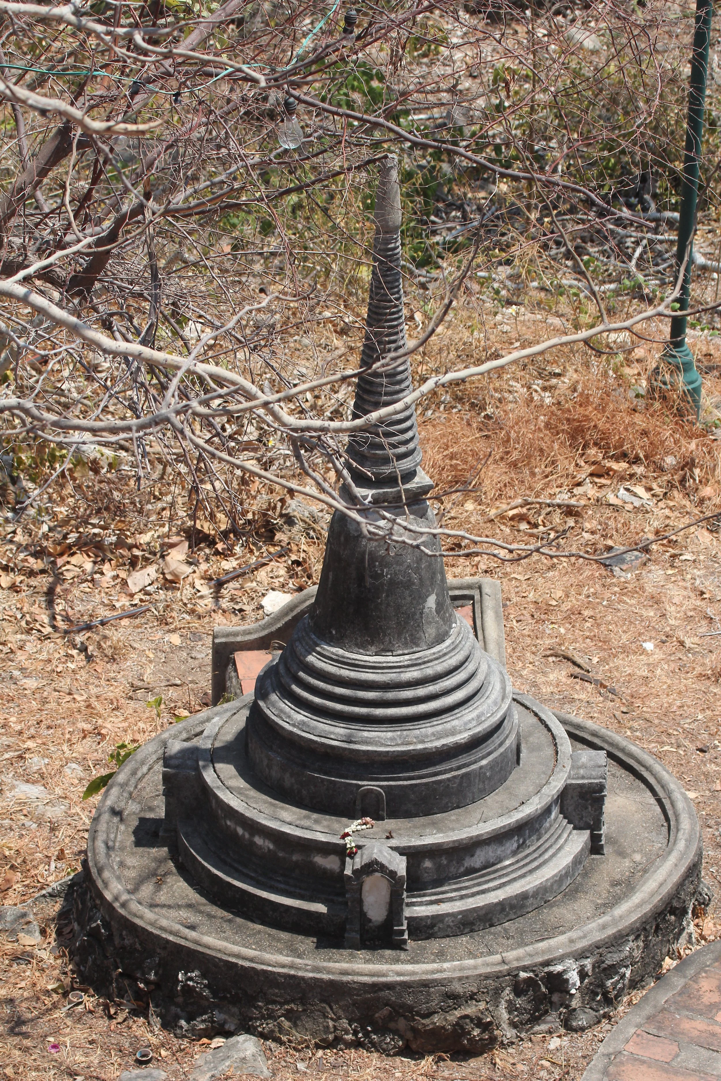 2020 Petchaburi Temple Trip with Cokie (155).JPG