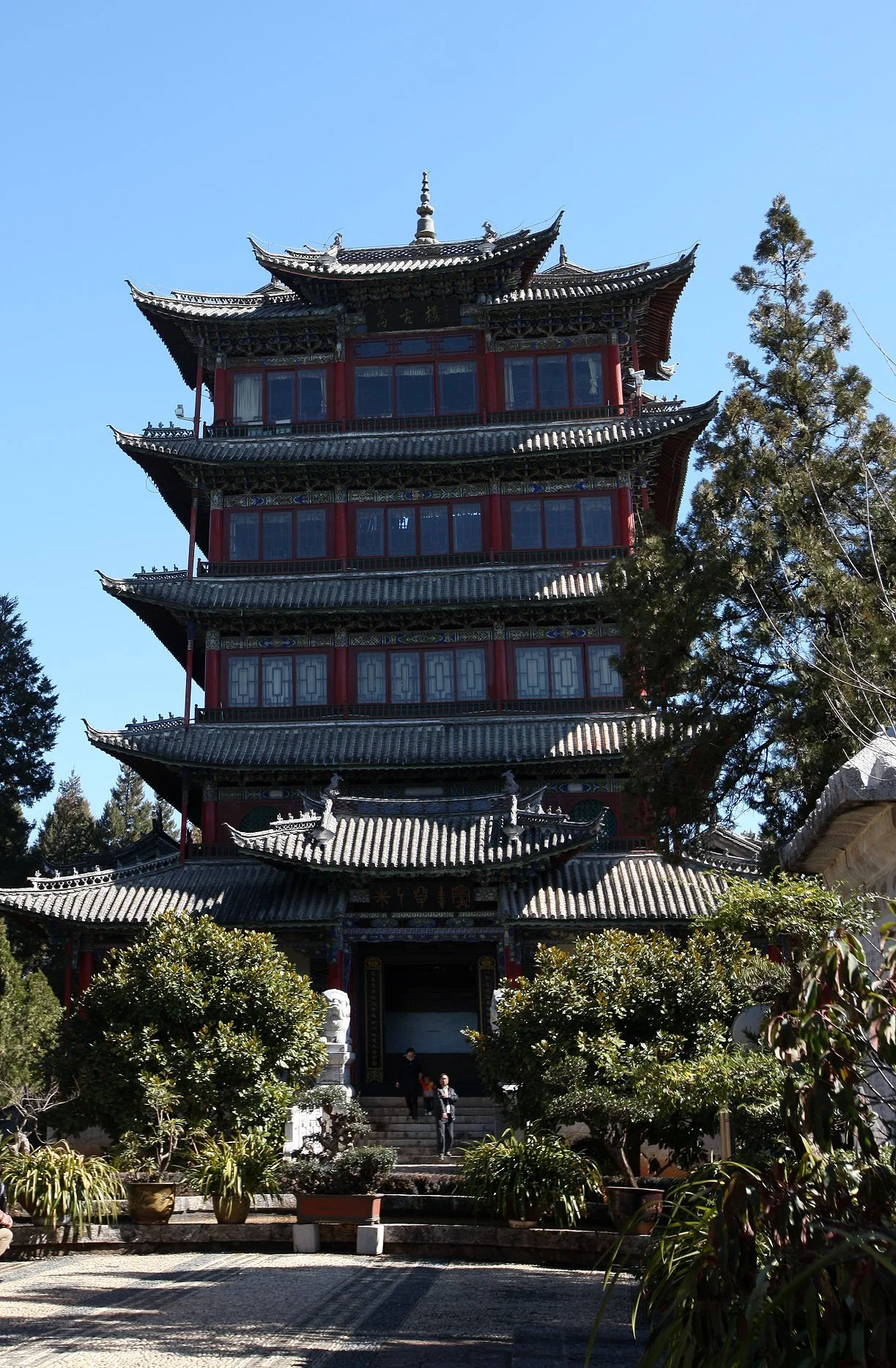 YUNNAN - LIJIANG ANCIENT TOWN - CHINA (43).JPG