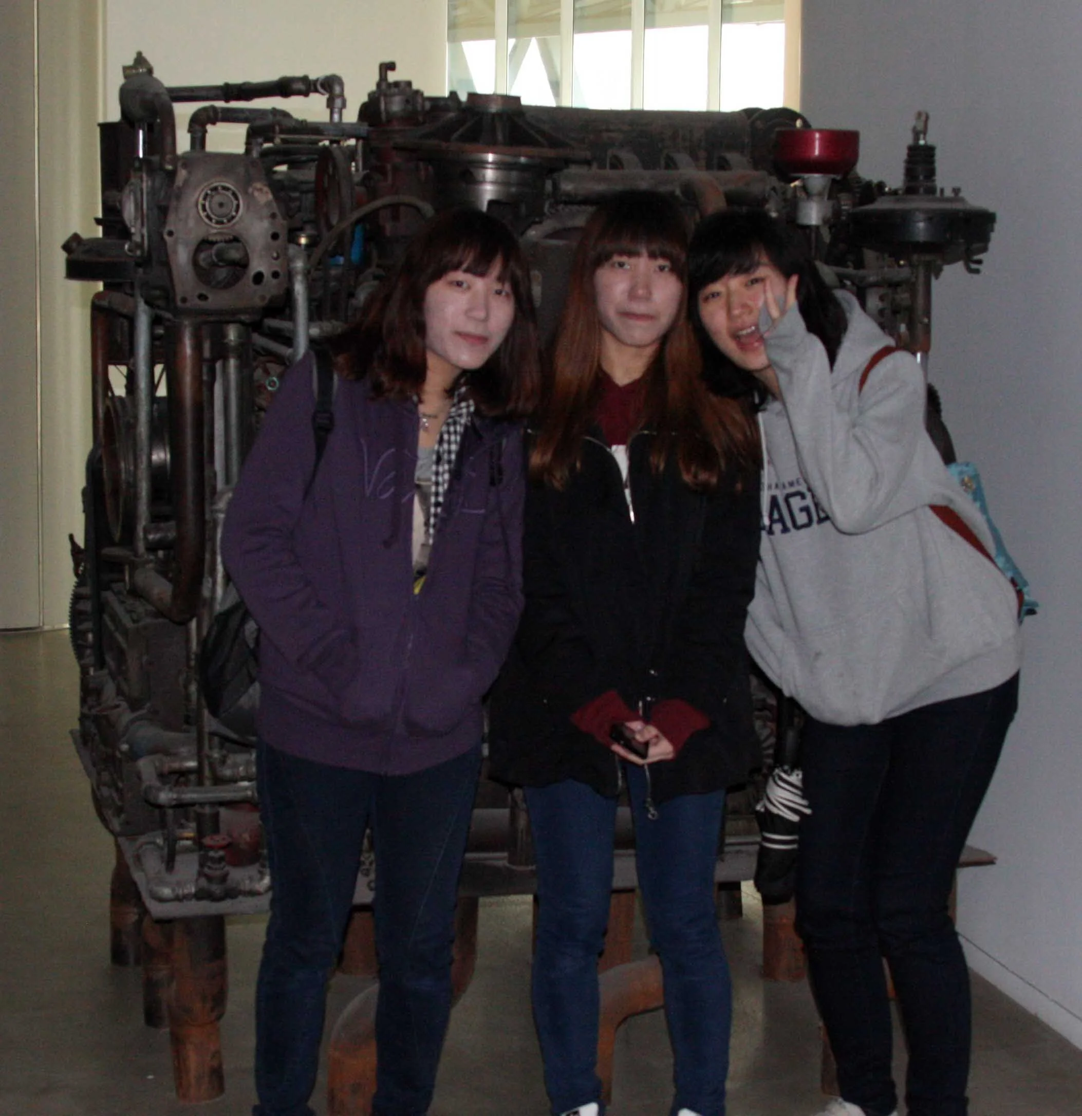 SUNTECH FIELD TRIP FROM HELL - MARCH 23 2012 (6).JPG