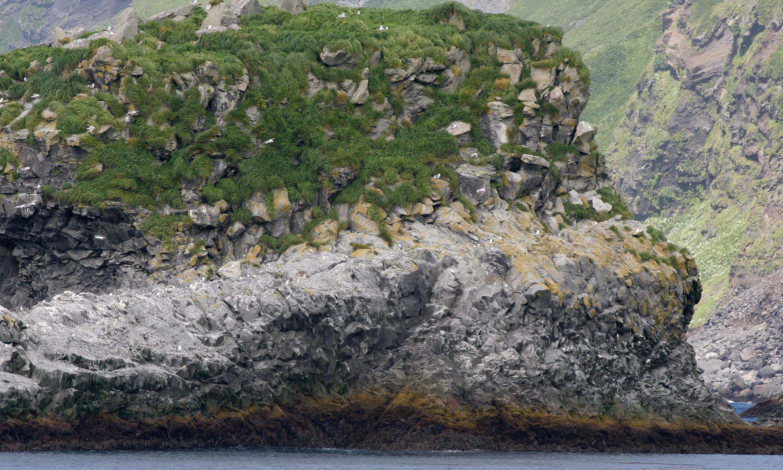 KURIL ISLANDS - VIEW LANDSCAPES AND GEOL - RUSSIA (27).jpg