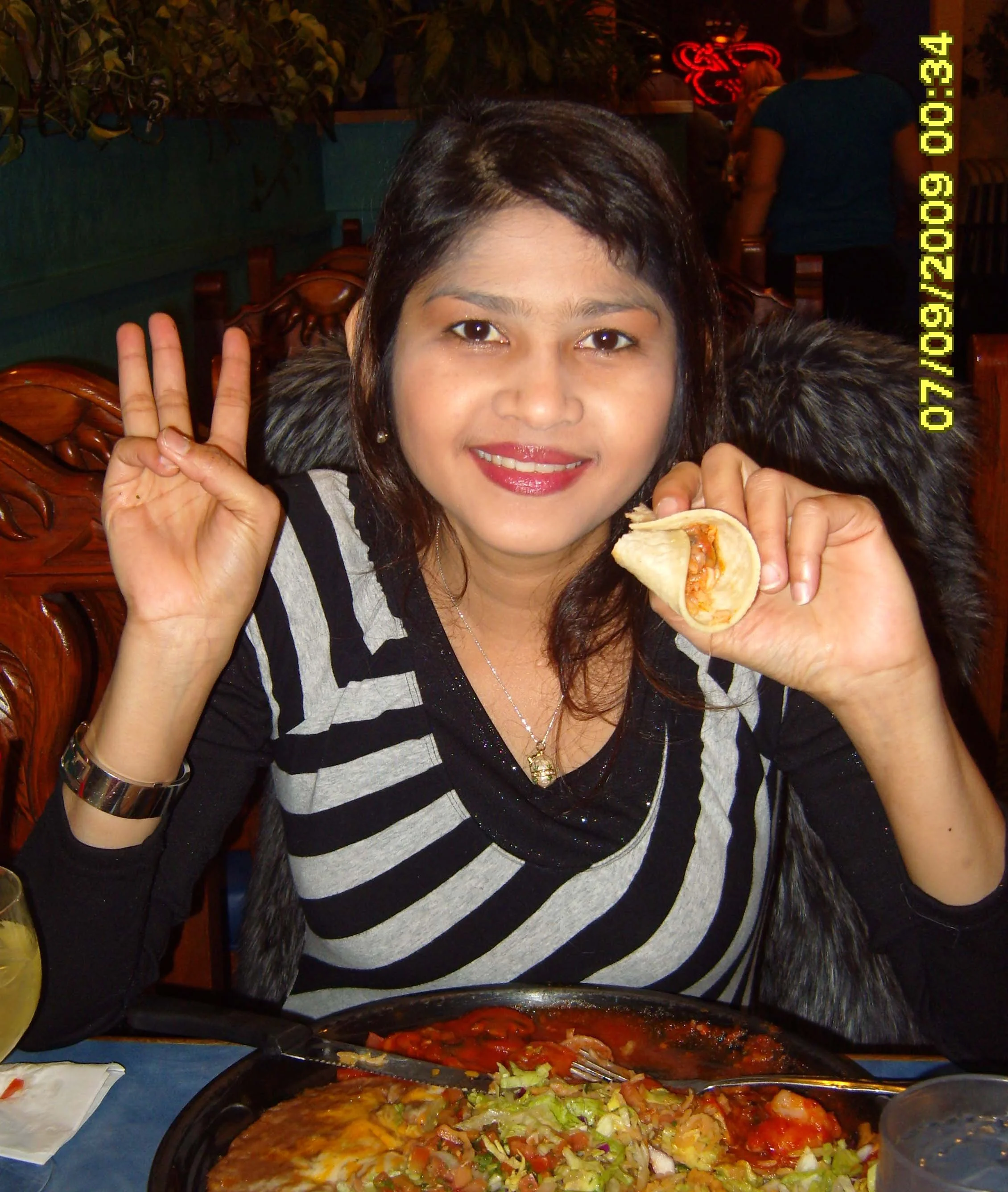 2009-12-20 - BEING GOOFY (2).JPG