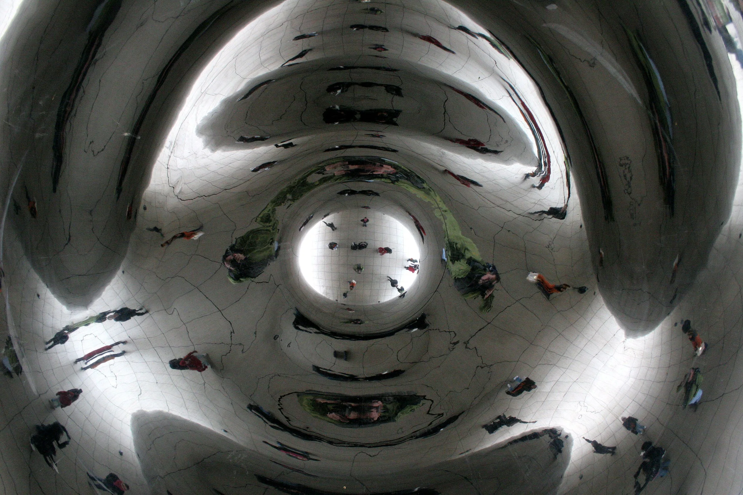 2008-4-1 CHICAGO SPRING TRIP - MELINIUM PARK (14).JPG