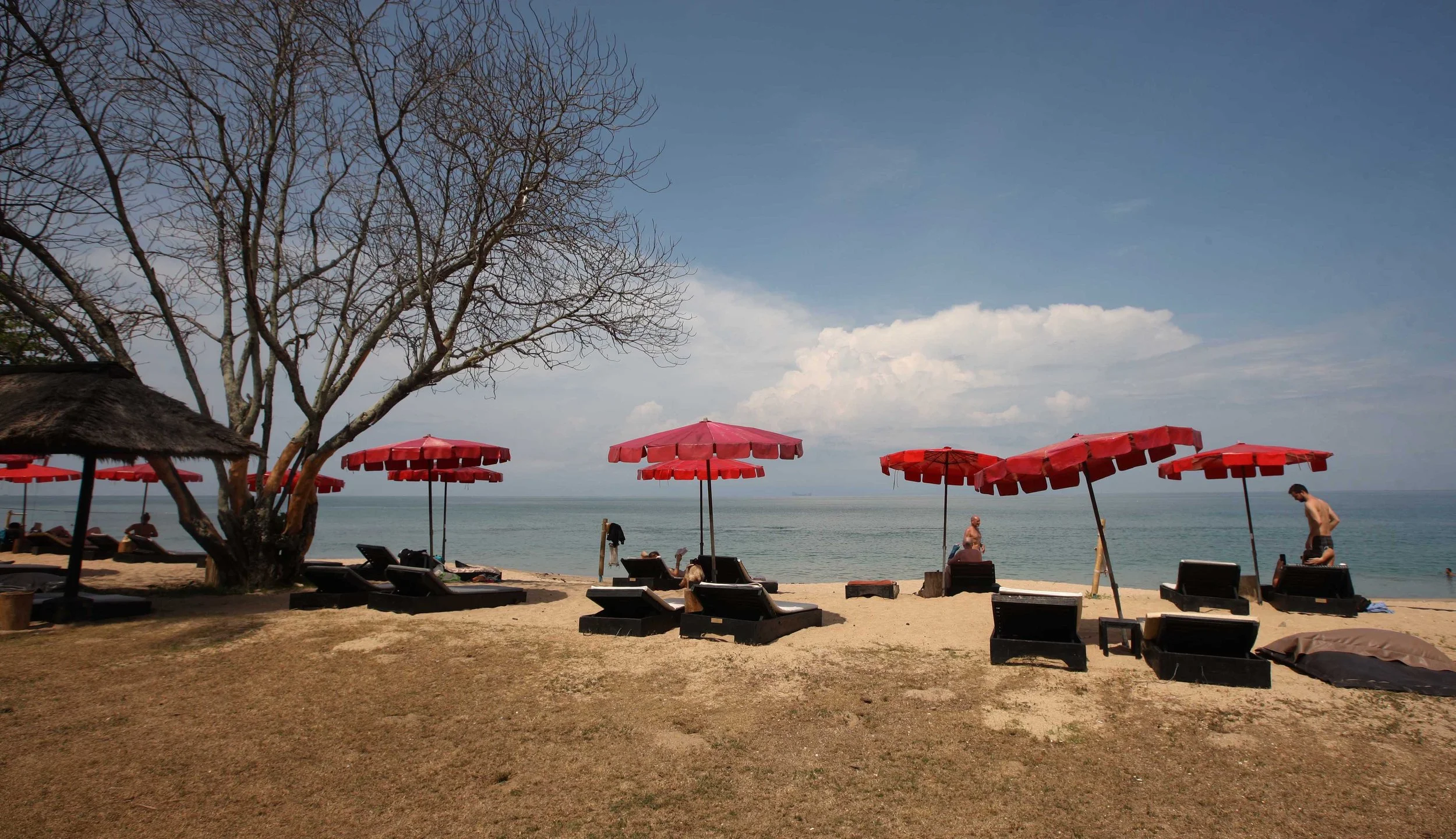 2015 Koh Lanta Songkran with friends from ISB (159).JPG