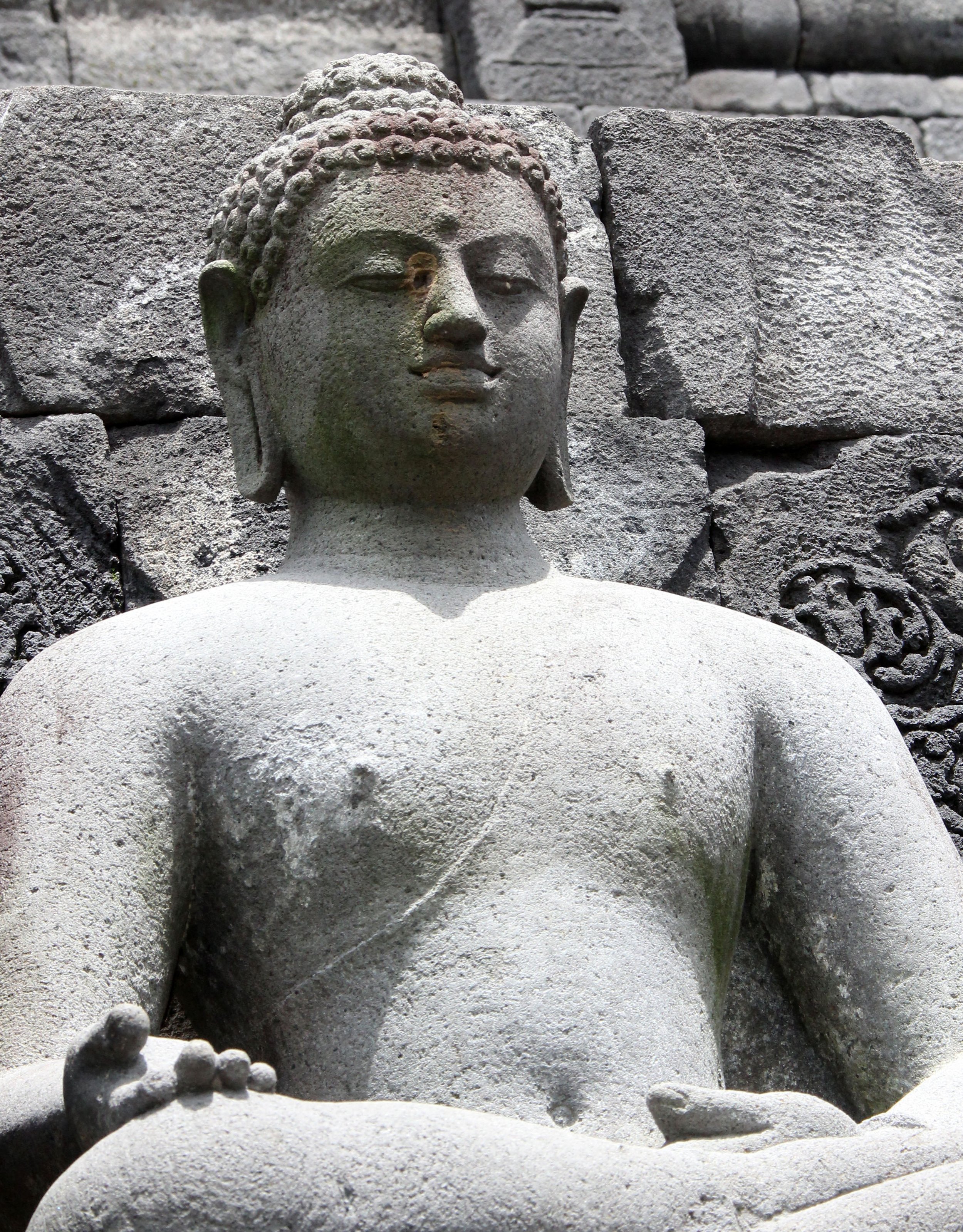 BOROBUDUR TEMPLE - YOGYAKARTA INDONESIA (1).JPG