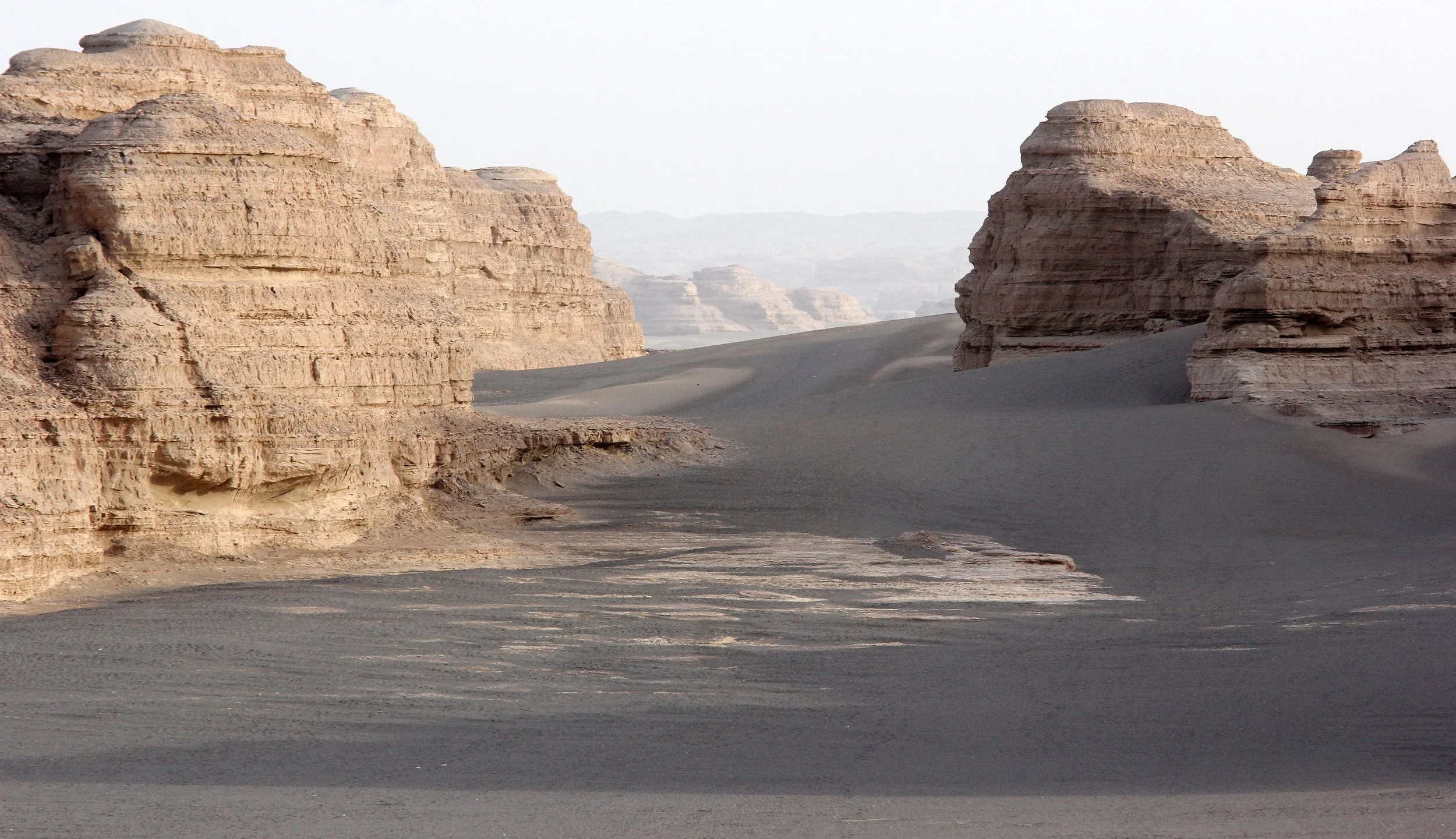 YADAN NATIONAL GEOLOGICAL RESERVE - GANSU CHINA (59).JPG