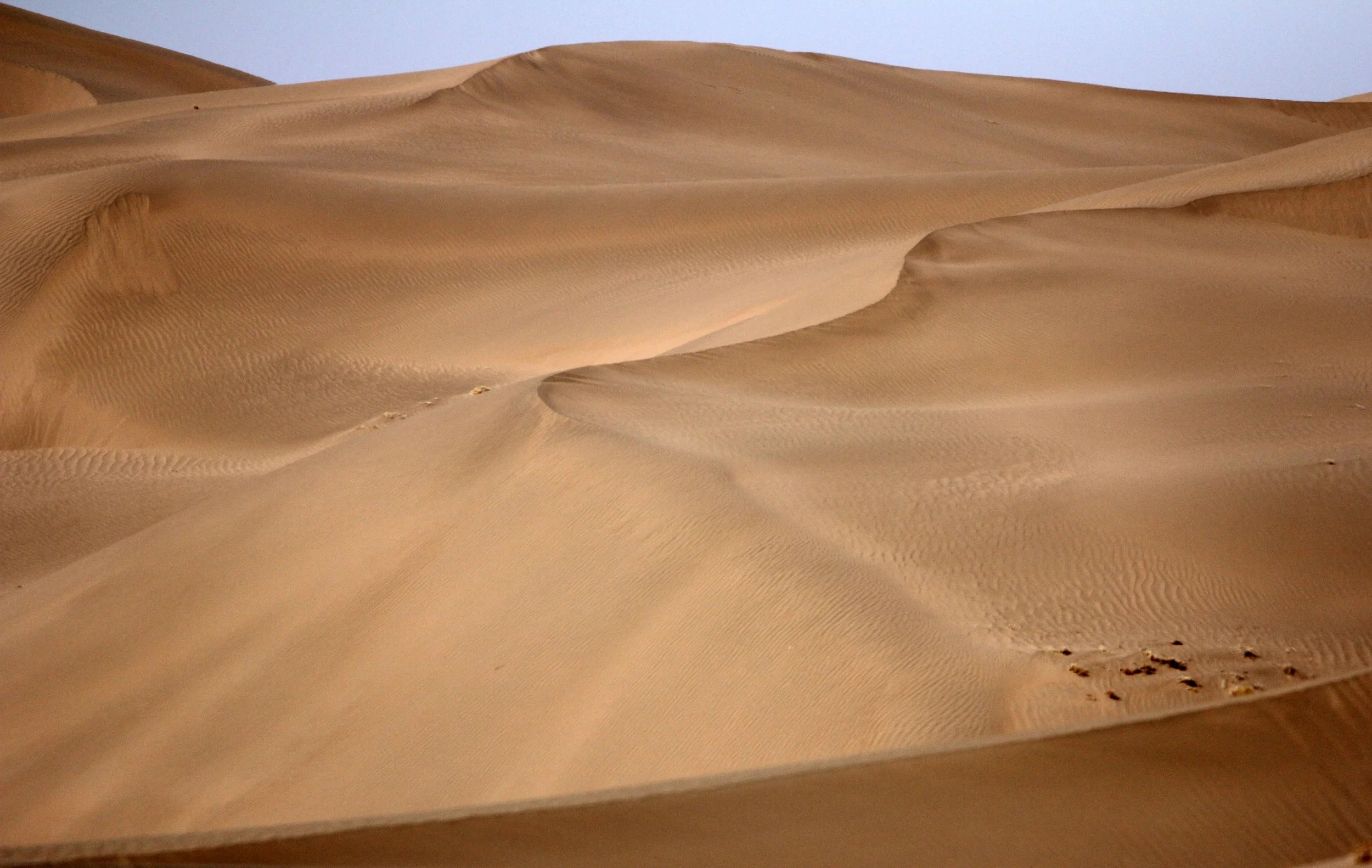 GANSU - DUNES SOUTH OF DUNHUANG - CHINA (7).JPG