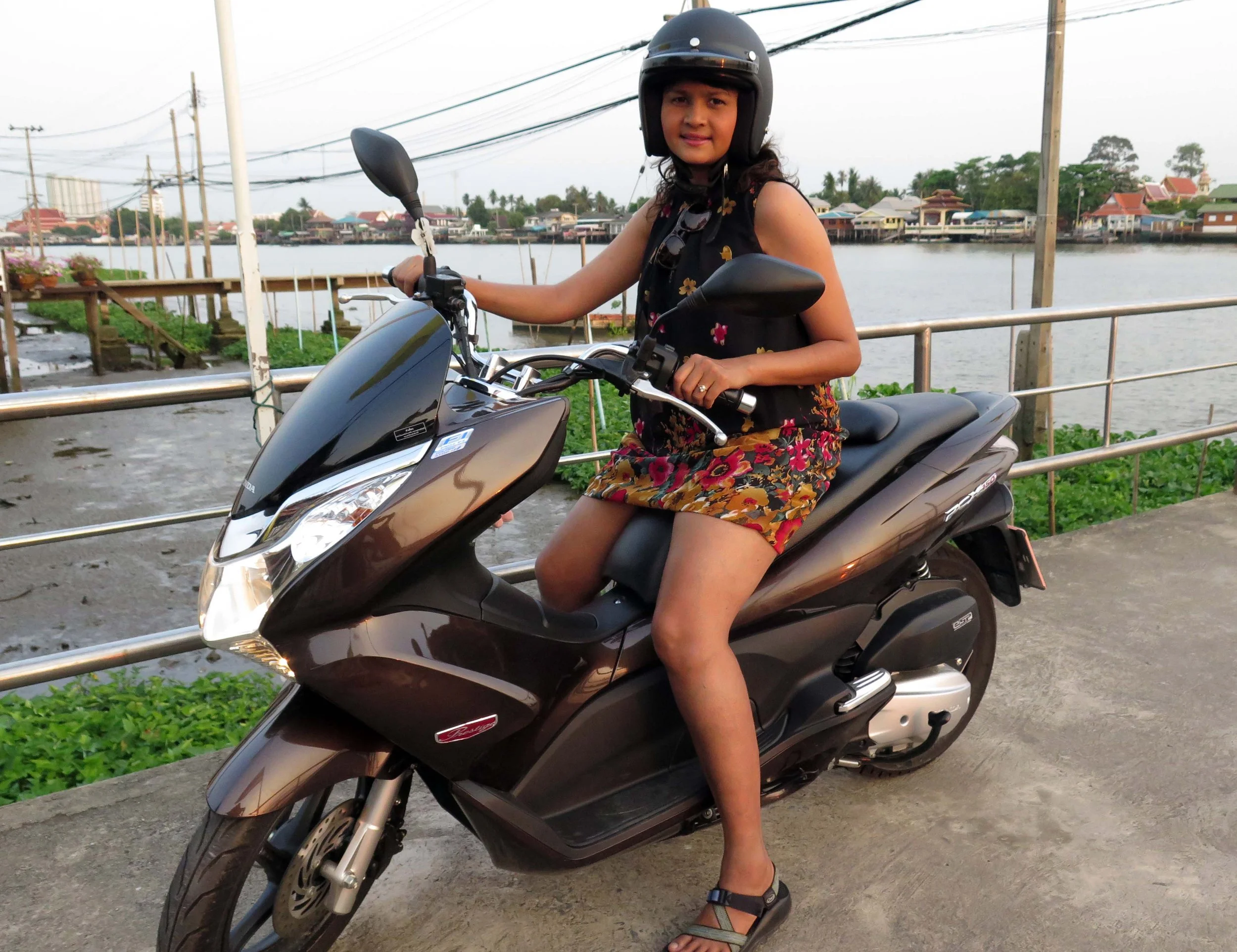 2013 Nonthaburi Setthasiri House and Nonthaburi Neighborhood (163).JPG