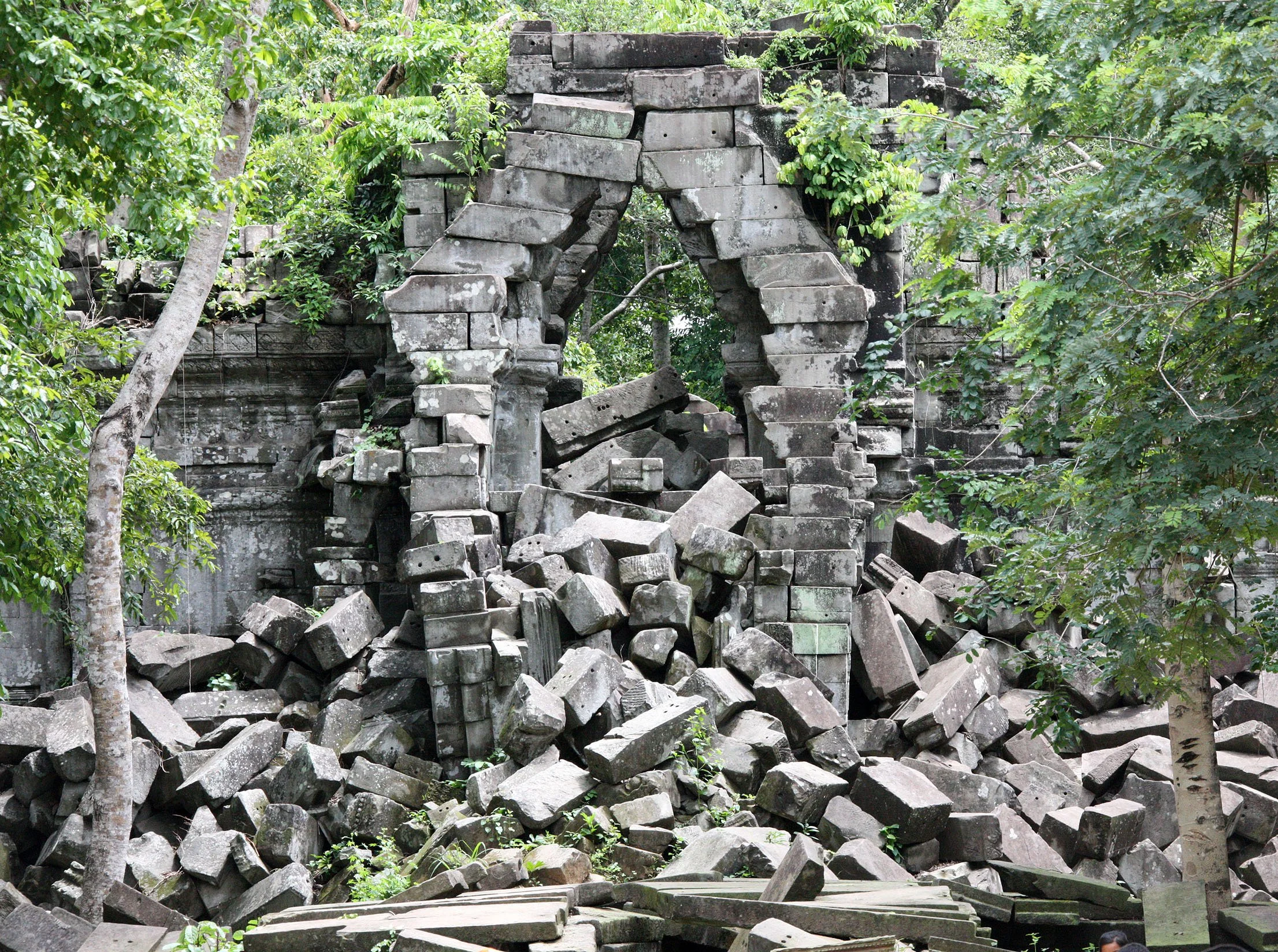 BENG MEALEA - CAMBODIA - JULY 2010 (2).JPG
