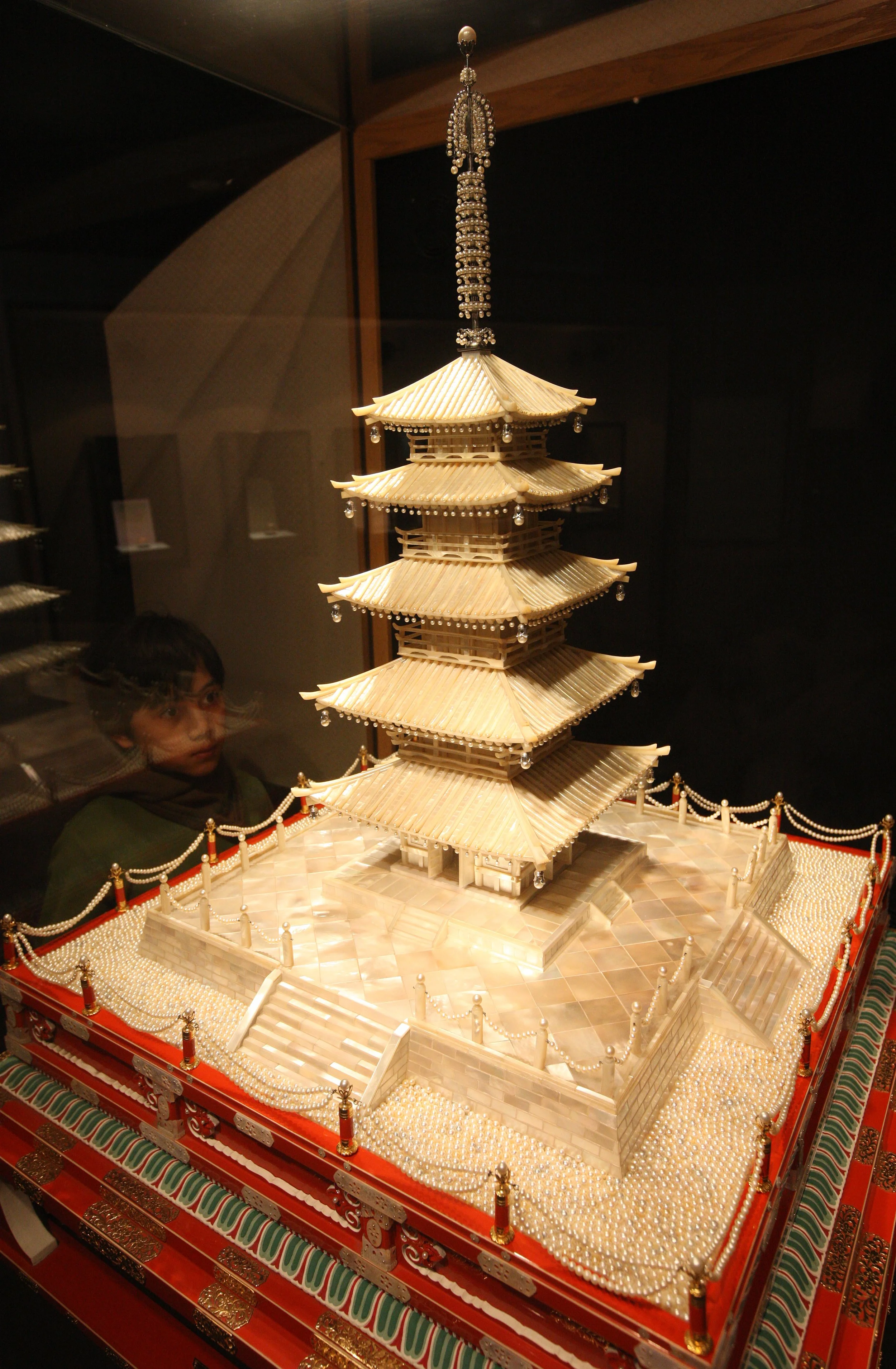 MIKIMOTO PEARL ISLAND AND MUSEUM - TOBA JAPAN (37).JPG