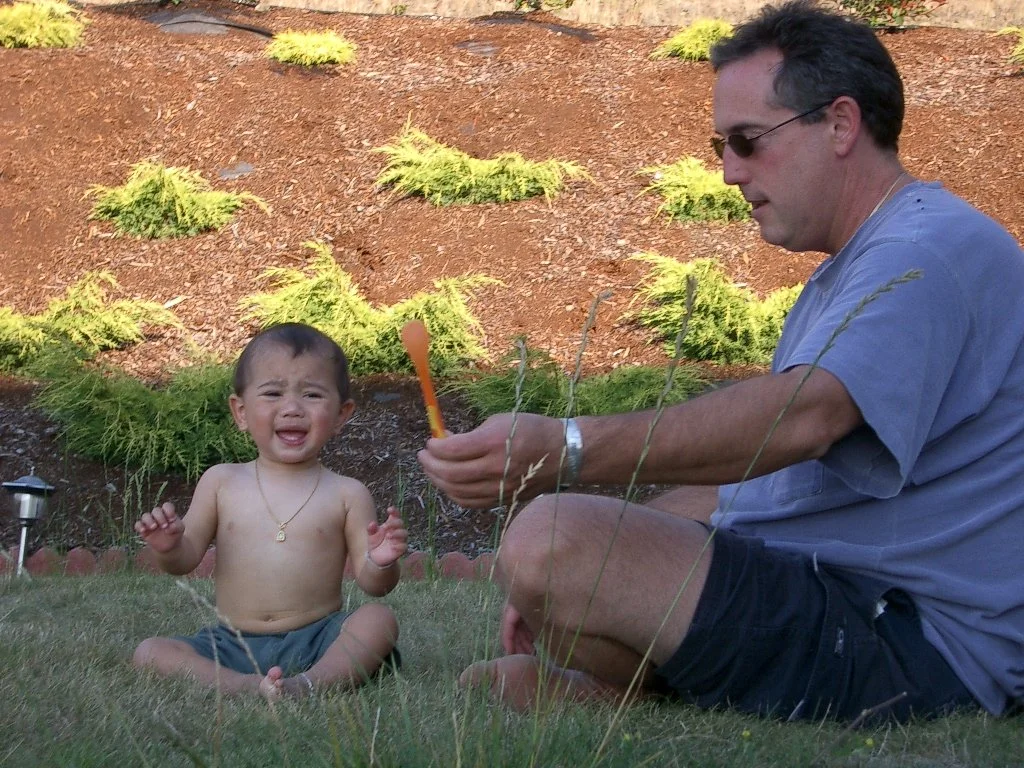 2003-9-2 HANGING WITH VICTOR (11).JPG