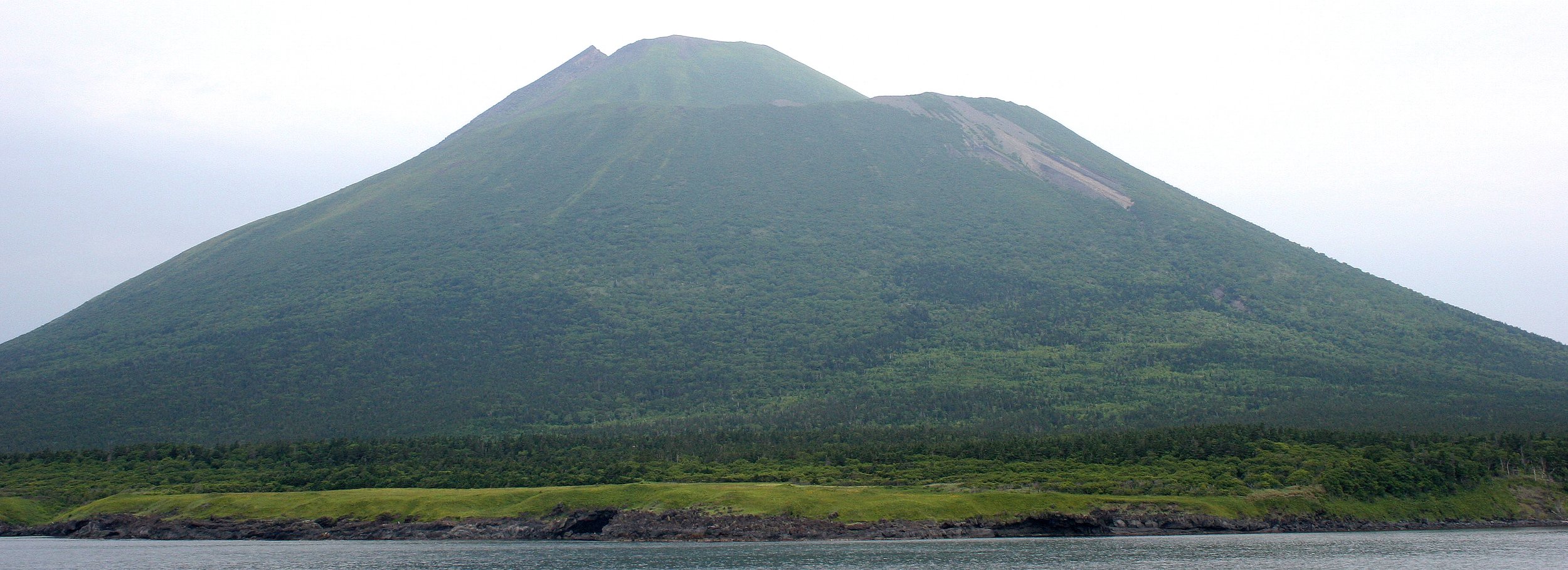 KURIL ISLANDS - VIEWS LANDSCAPES AND GEOLOGY (4).jpg