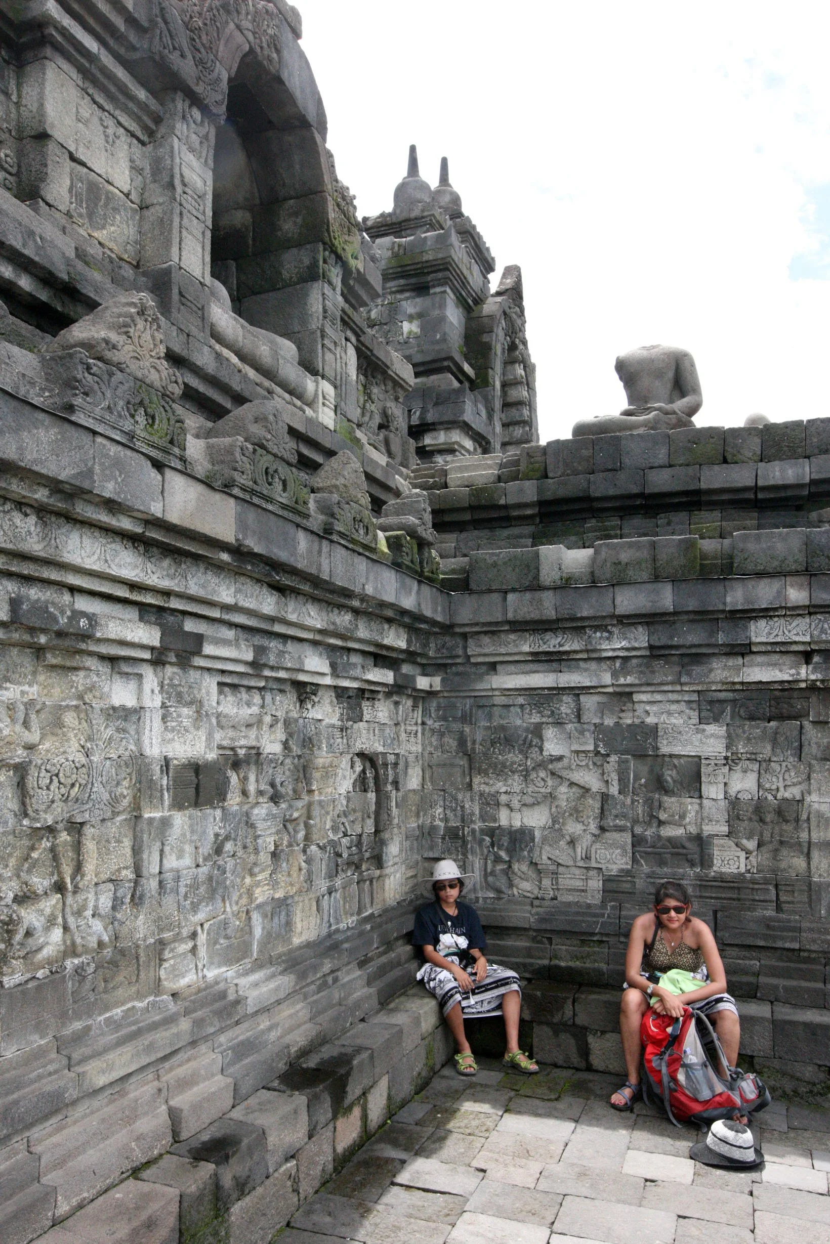 BOROBUDUR RUINS - YOGYAKARTA INDONESIA (112).JPG