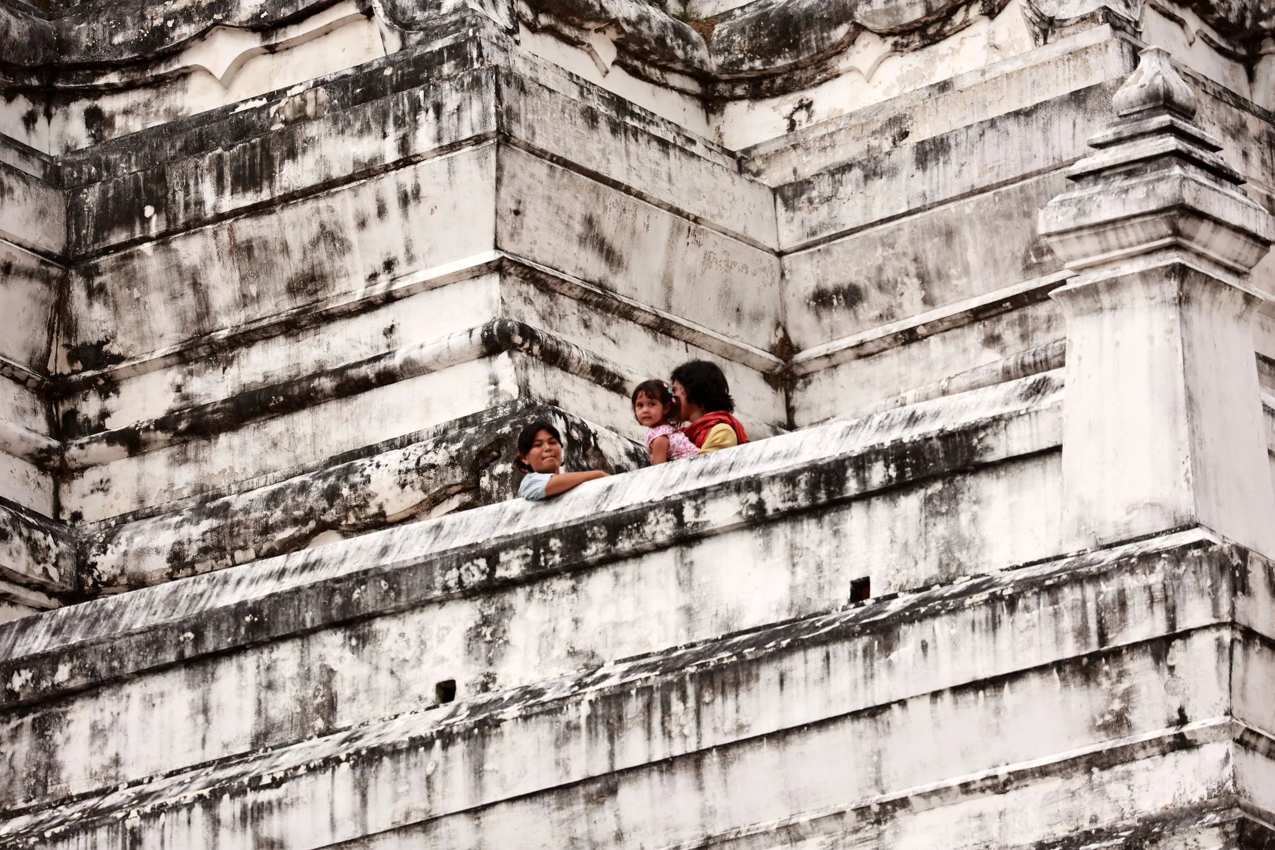 Ayutthaya with Cokie, Liana and Lalita - Oct 23 (17).jpg
