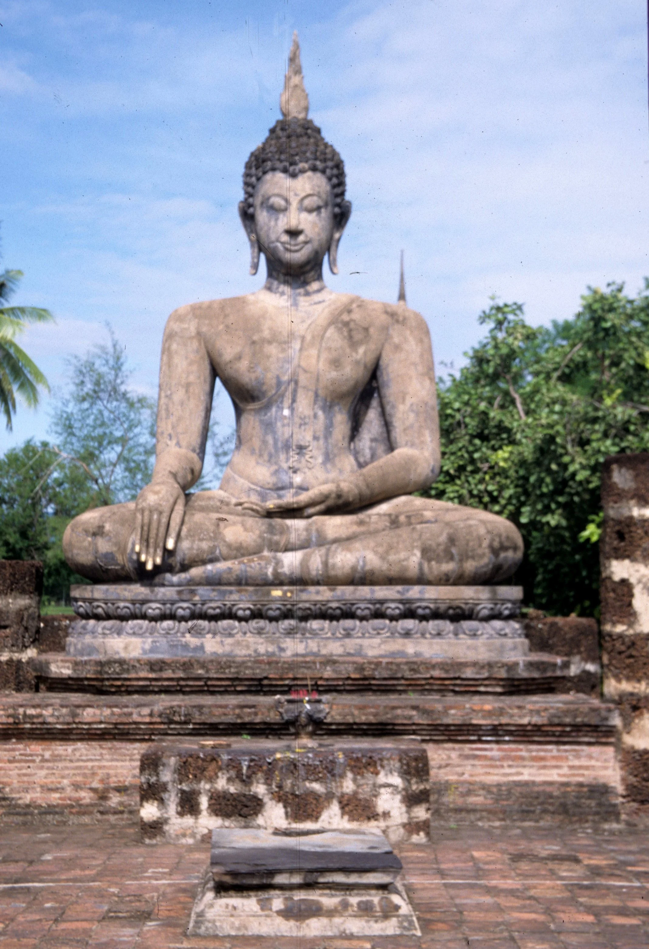 SUKHOTHAI L.jpg