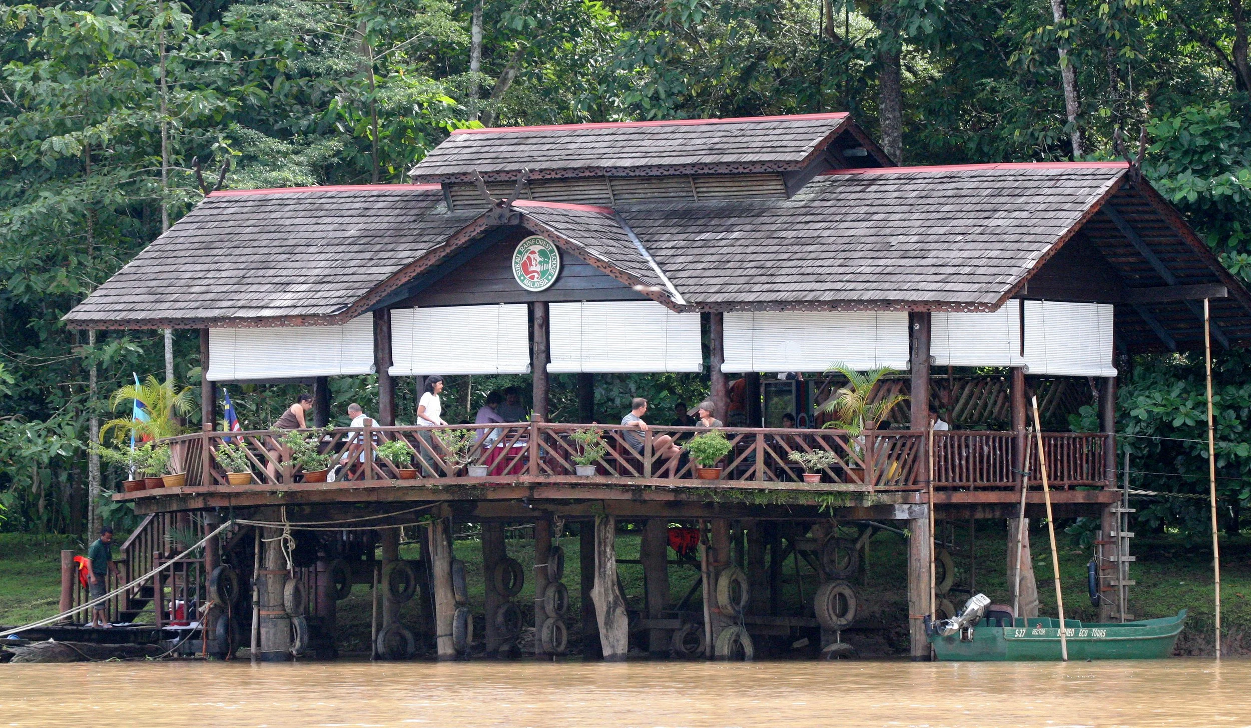 KINABATANGAN RIVER BORNEO - SUKAU RAINFOREST LODGE (3).JPG