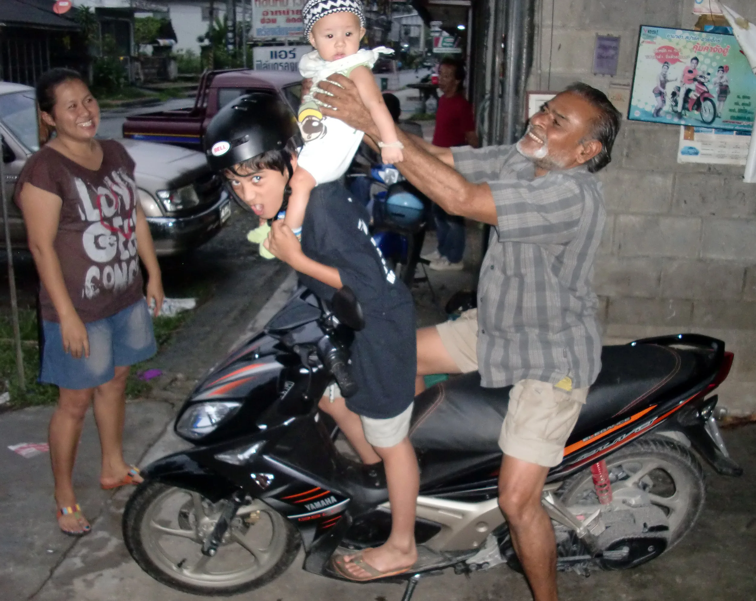 2011 Nakhonsithammarat Winter Trip (8).JPG