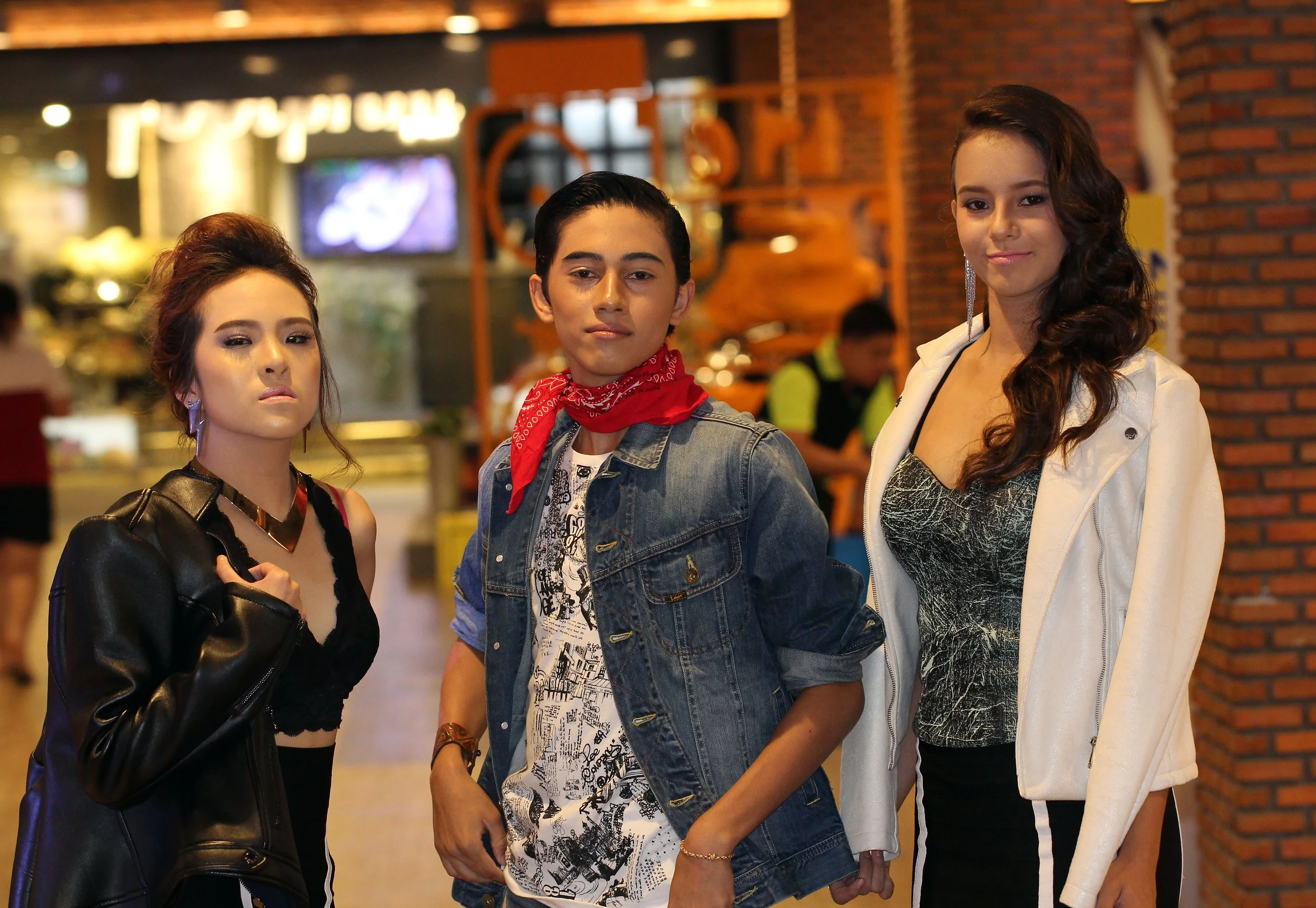 2016 Monkey Town Modeling Cokie in Bangkok (33).JPG