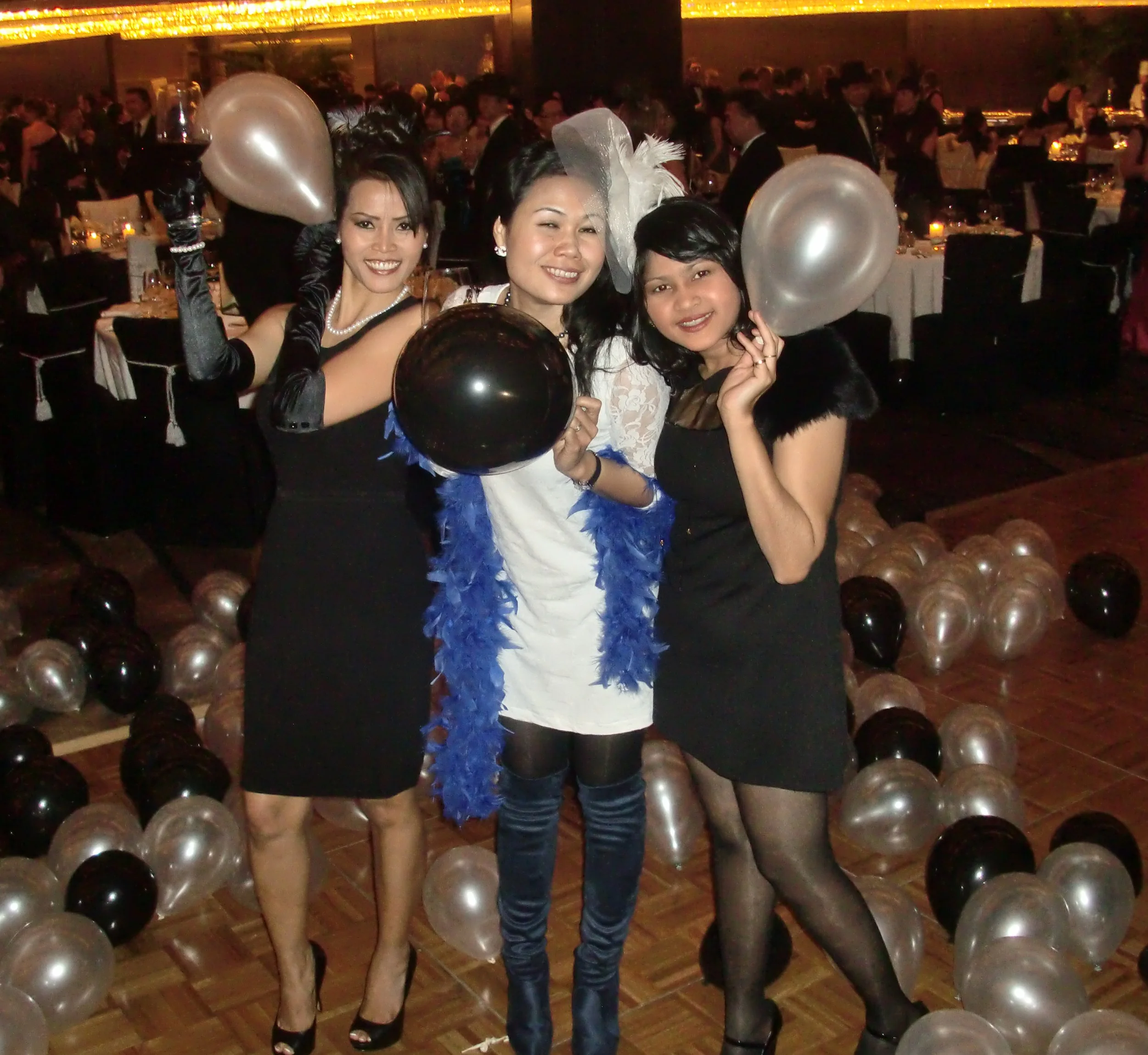 SOM'S BIRTHDAY 2011 - SAS WINTER BALL! (21).JPG