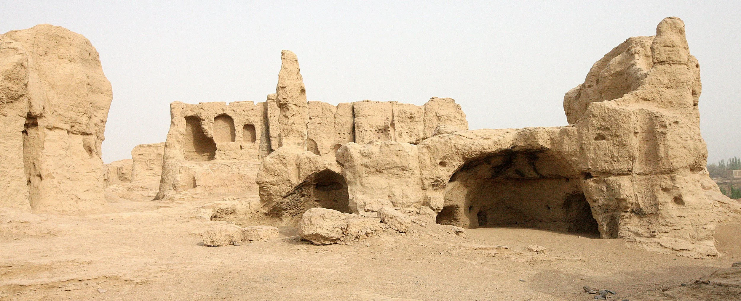 TURPAN - JIAOHE RUINS - XINJIANG CHINA (13).JPG