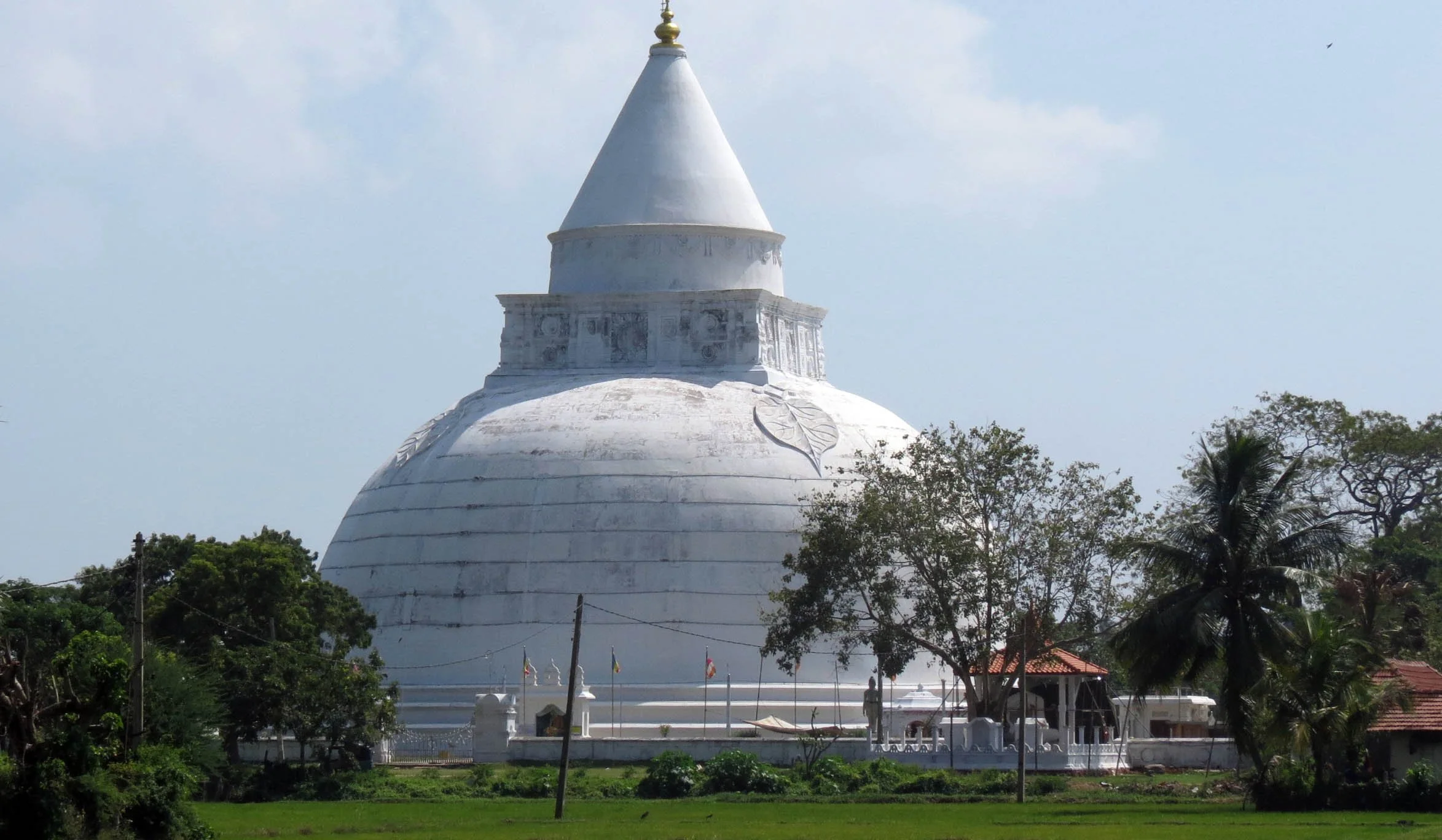 YALA NATIONAL PARK SRI LANKA - KIRINDA VILLAGE AREA (11).JPG