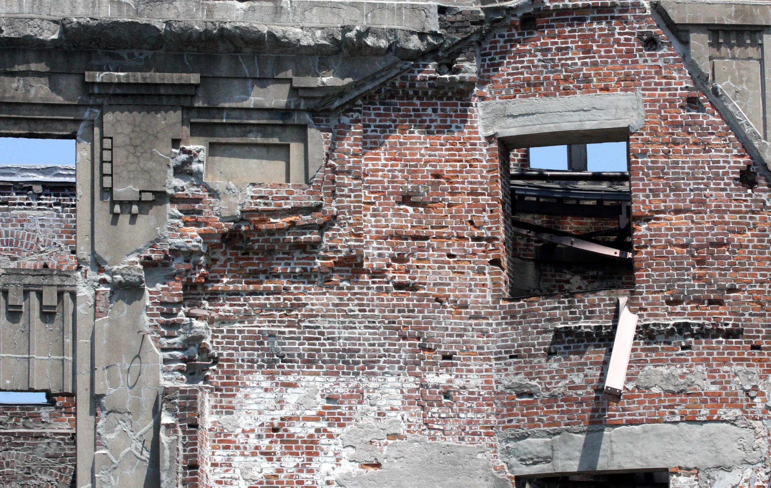 HIROSHIMA - MAY 2009 - A-BOMB DOME (12).JPG