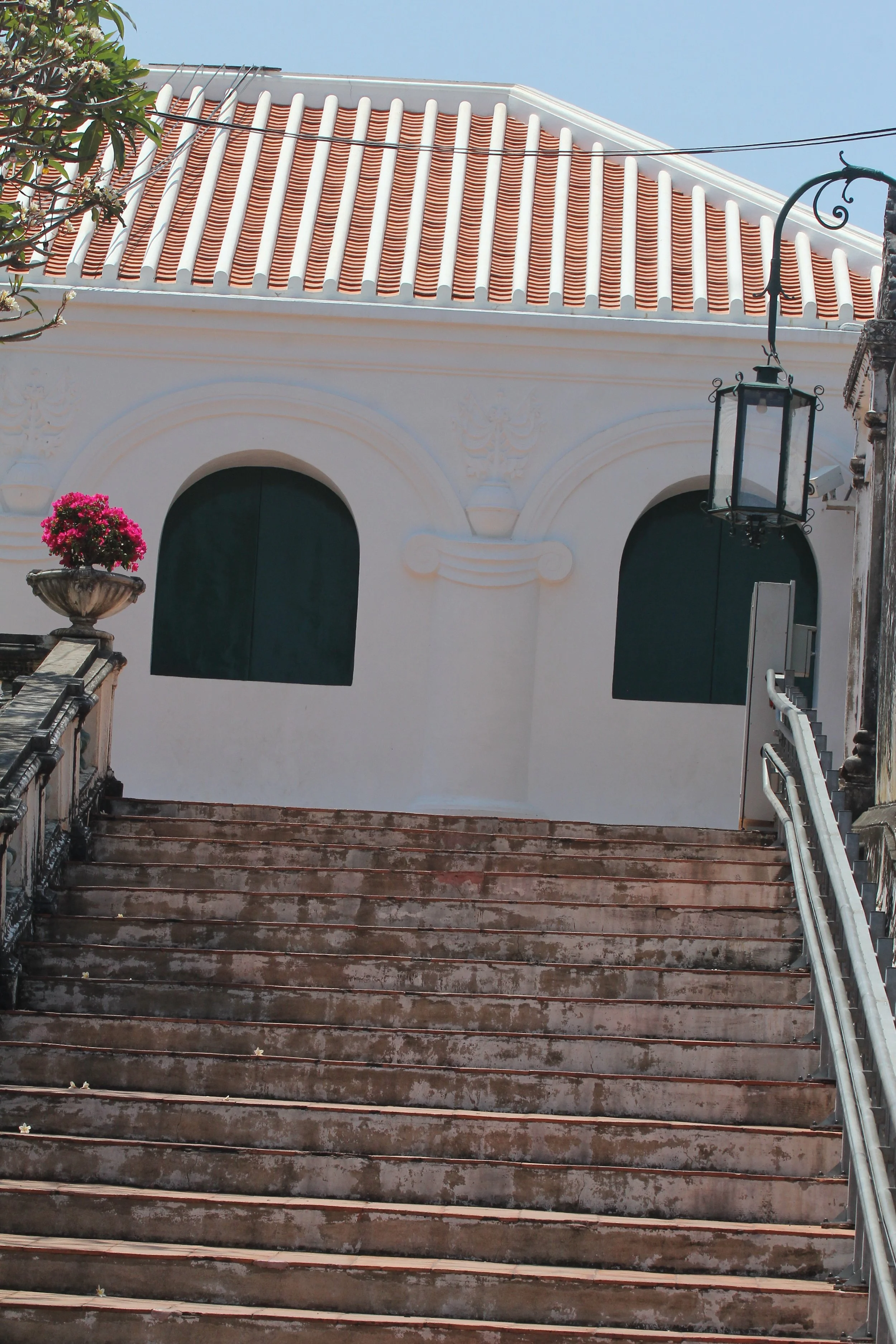 2020 Petchaburi Temple Trip with Cokie (95).JPG