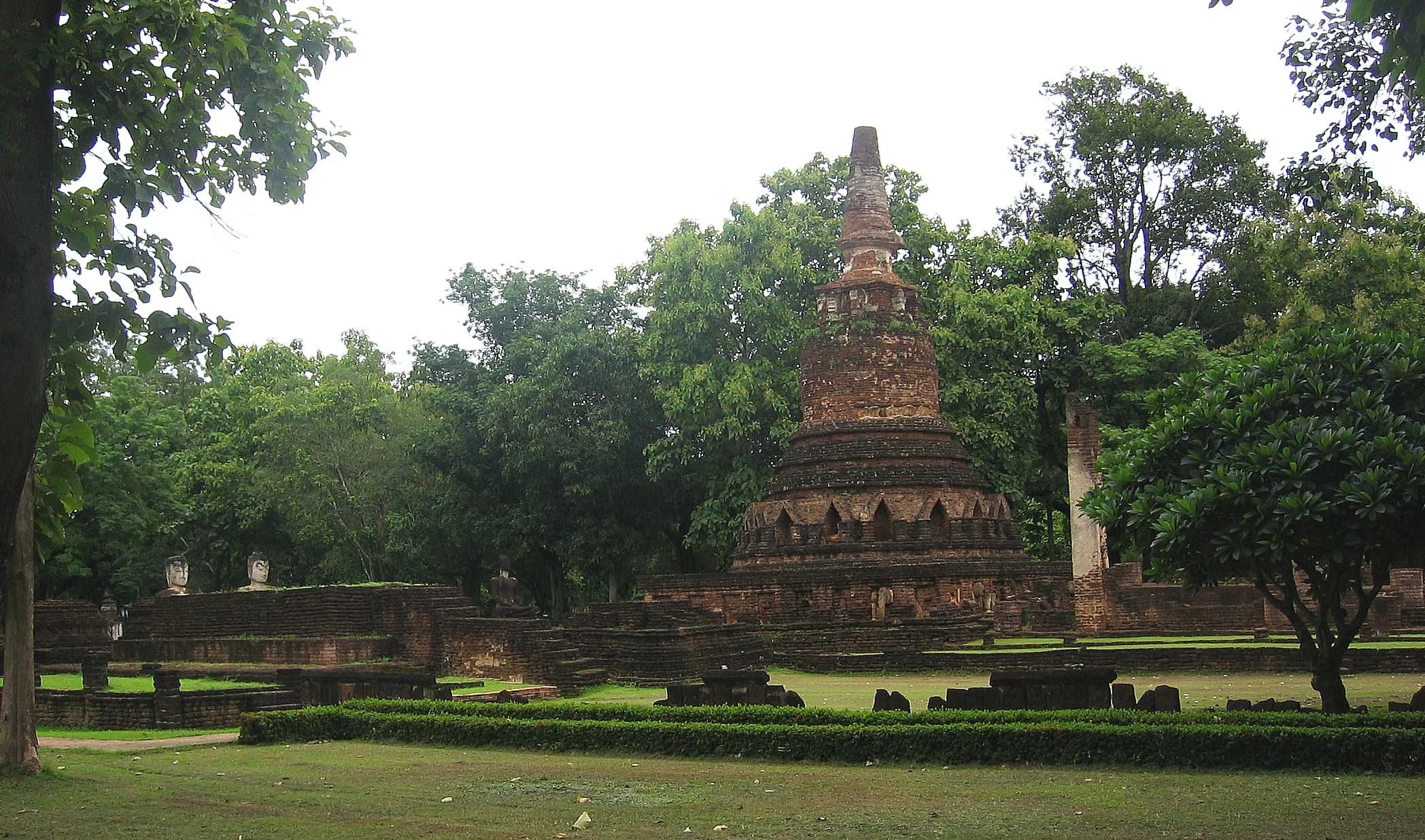 KAMPHAENG PHET - RUINS - 2006 (36).jpg