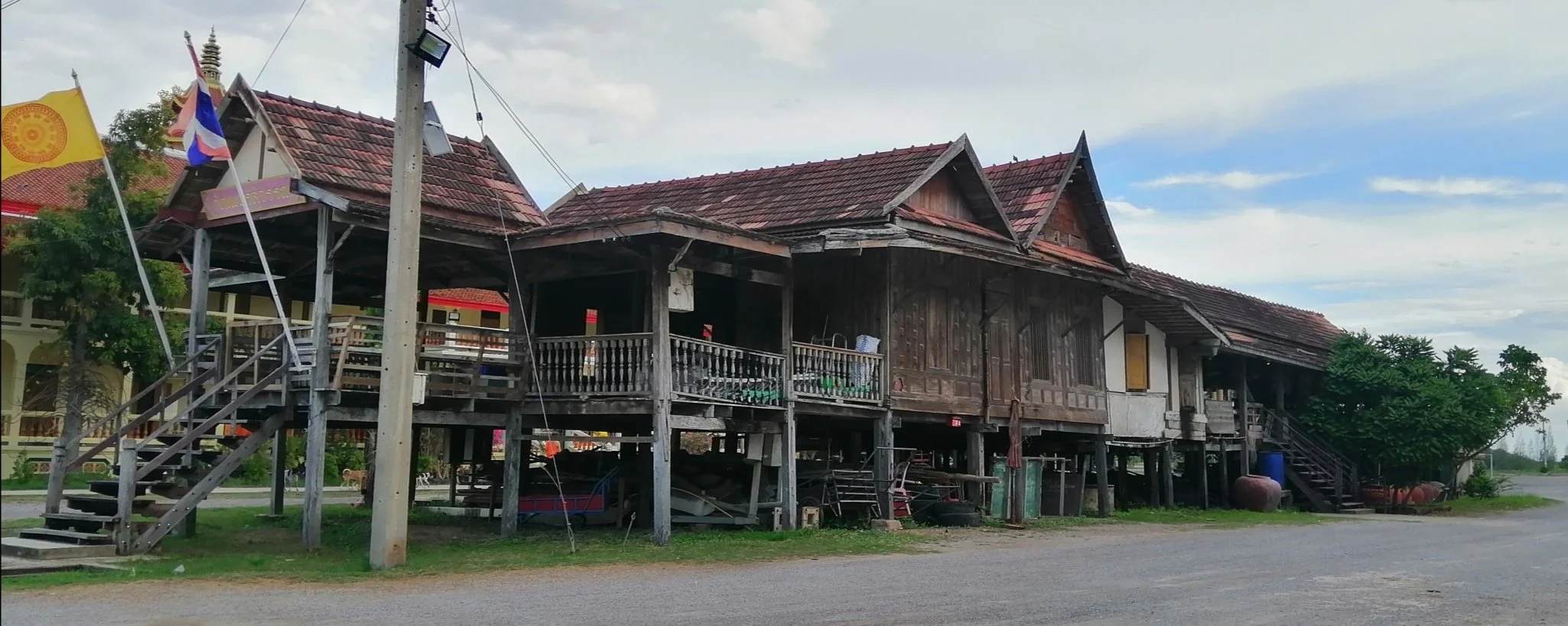2020 Amphawa Temples and River Scenes (57).jpg