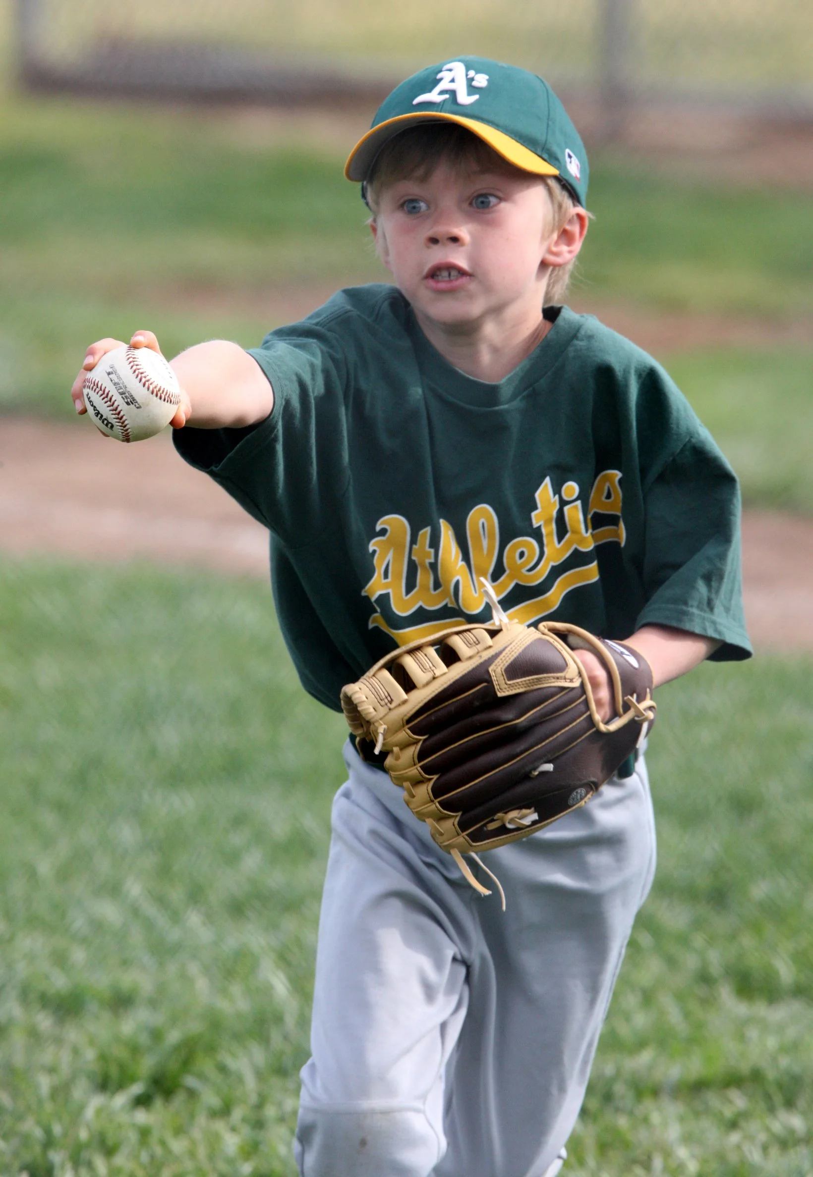 2010-4-10 ETHAN'S BIG GAME - SACRAMENTO - ROADTRIP 2010 (4).JPG