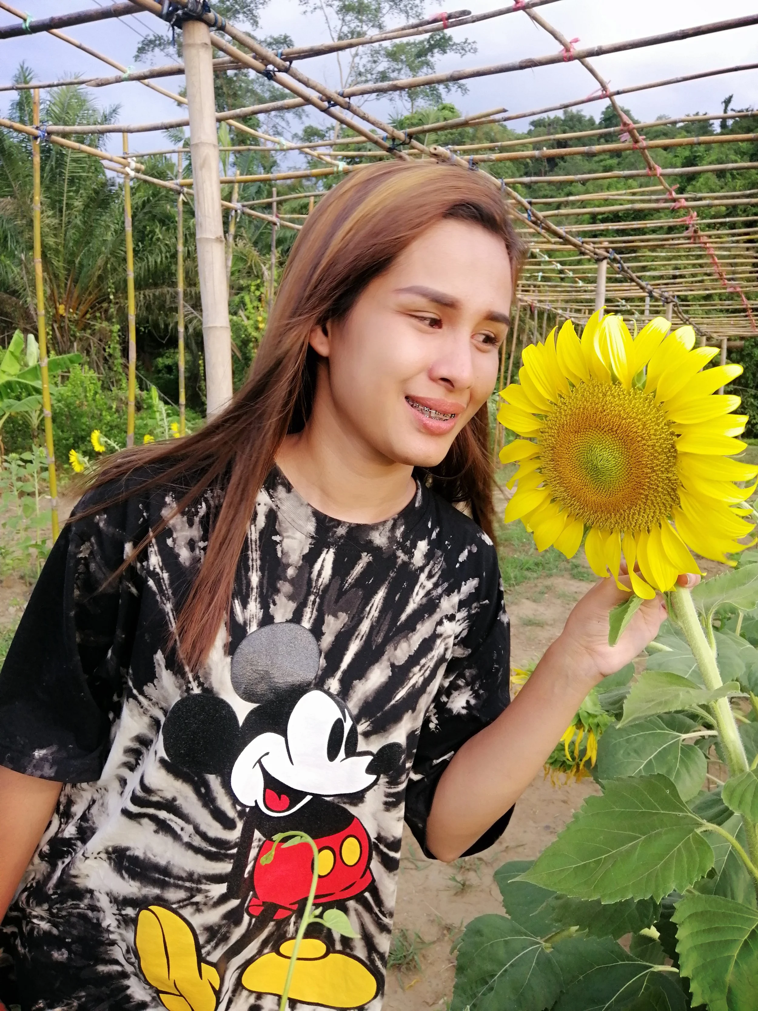 2021 Baan Maka - Petchaburi Thailand (25).jpg