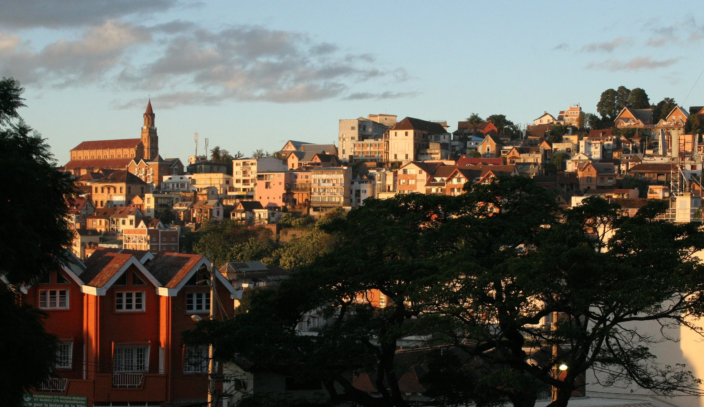 ANTANANARIVO - DAY ONE IN THE CITY (31).JPG