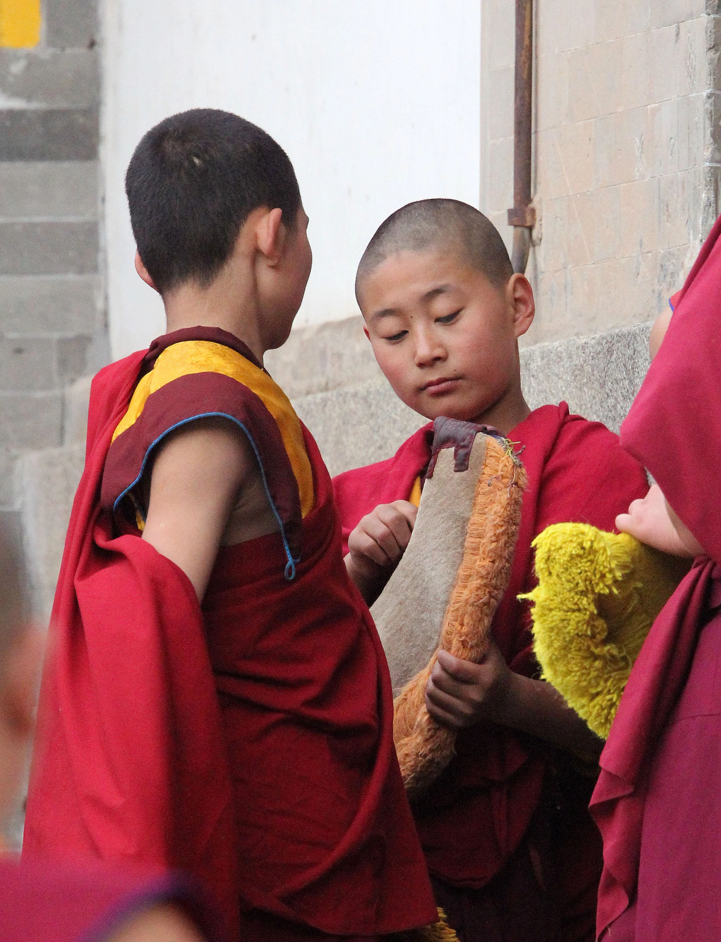 KUMBUM MONASTERY - QINGHAI - SUNNING BUDDHA FESTIVAL 2013 (8).JPG