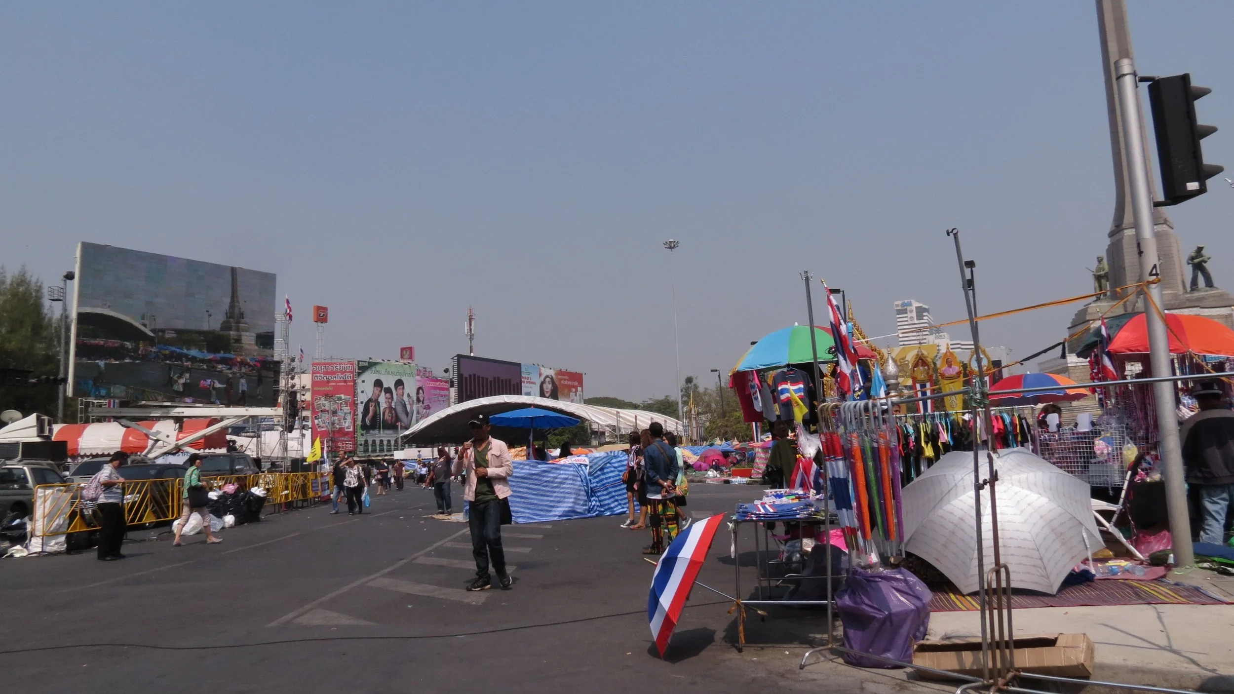 2014 Shutdown Bangkok Protests (3).JPG