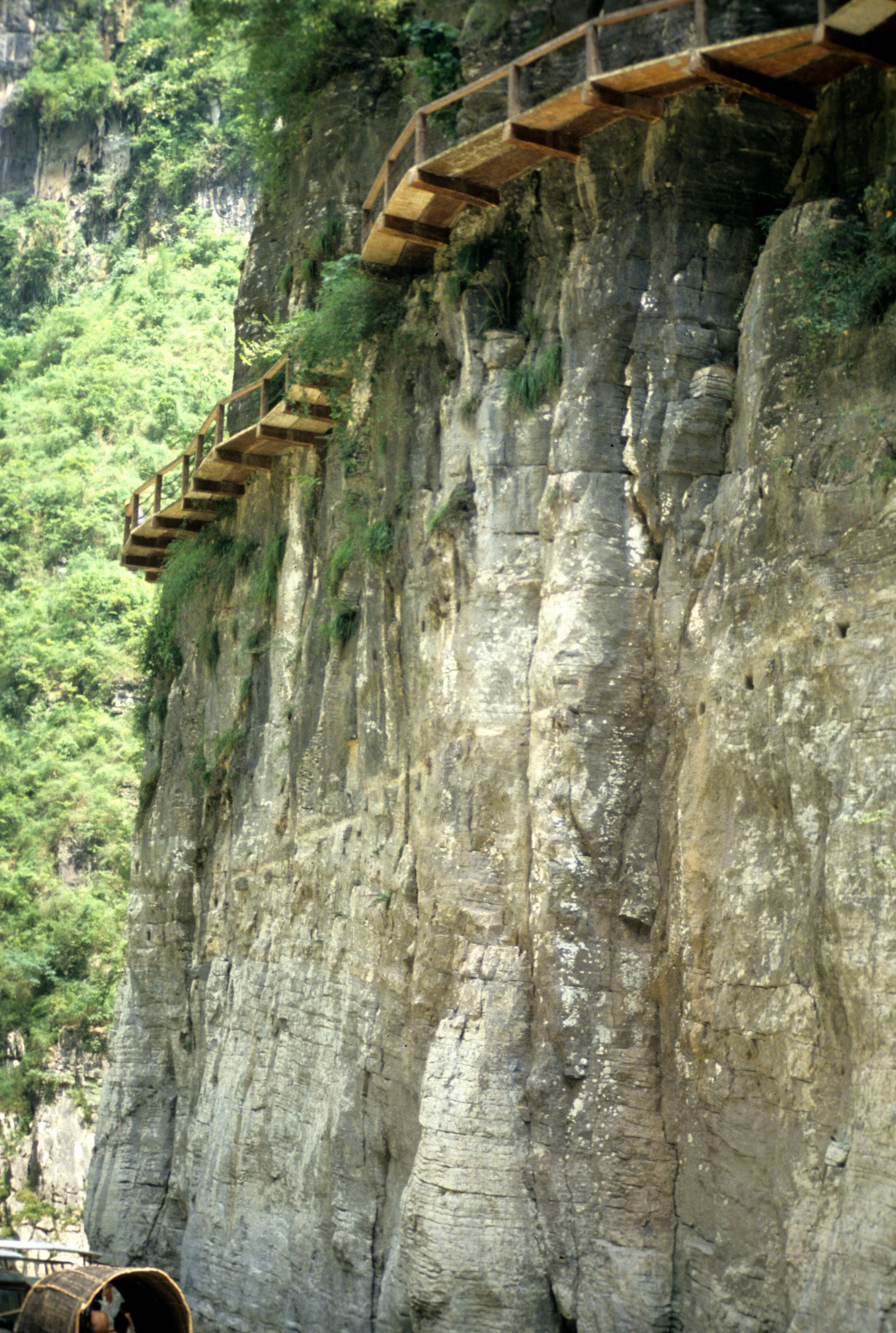 YANGTZE - LITTLE GORGE TRIBUTARY (28).jpg