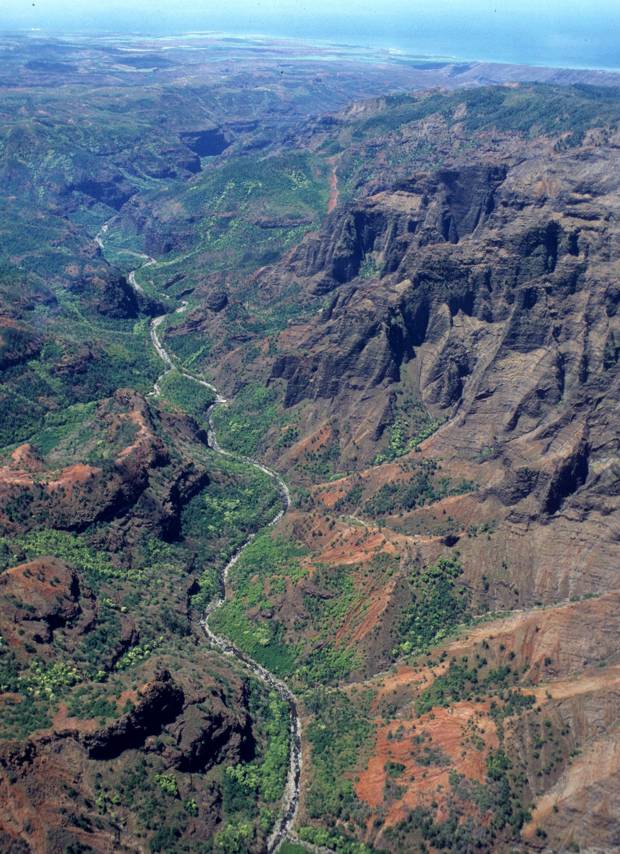 HAWAII - KAUAI - WAIMEA CANYON OVERLOOK.jpg