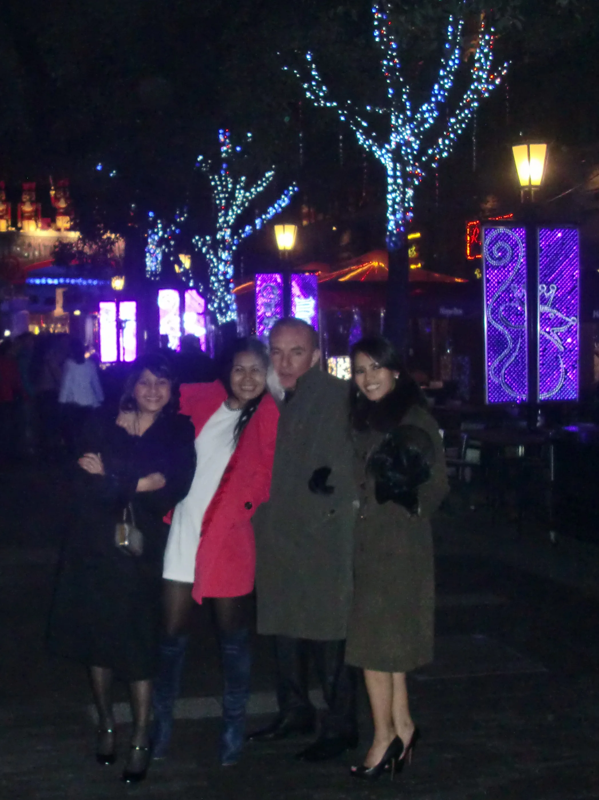 SOM'S BIRTHDAY 2011 - SAS WINTER BALL! (67).JPG