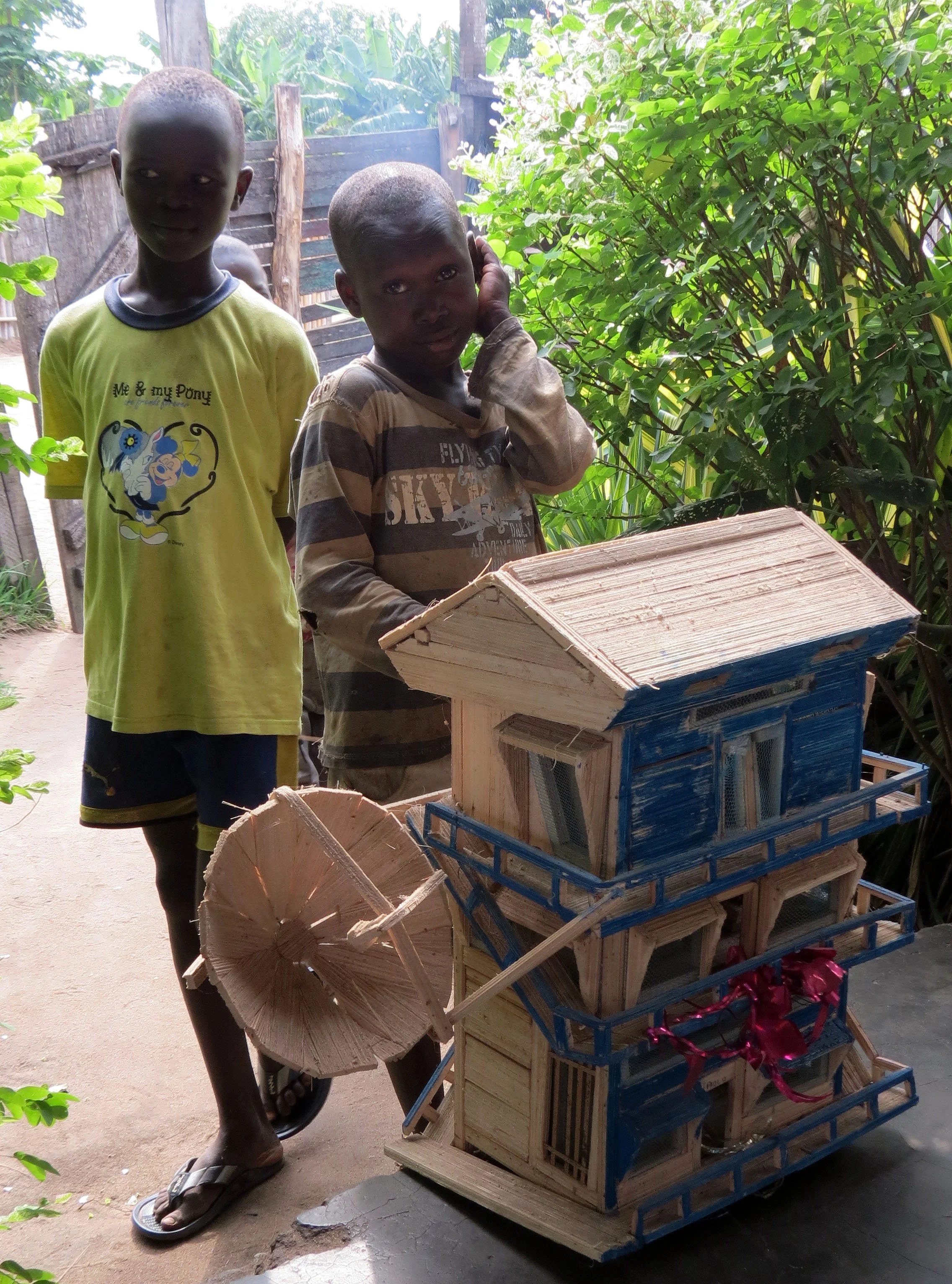 BAYANGA VILLAGE - DZANGA NDOKI NP CENTRAL AFRICAN REPUBLIC (22).JPG
